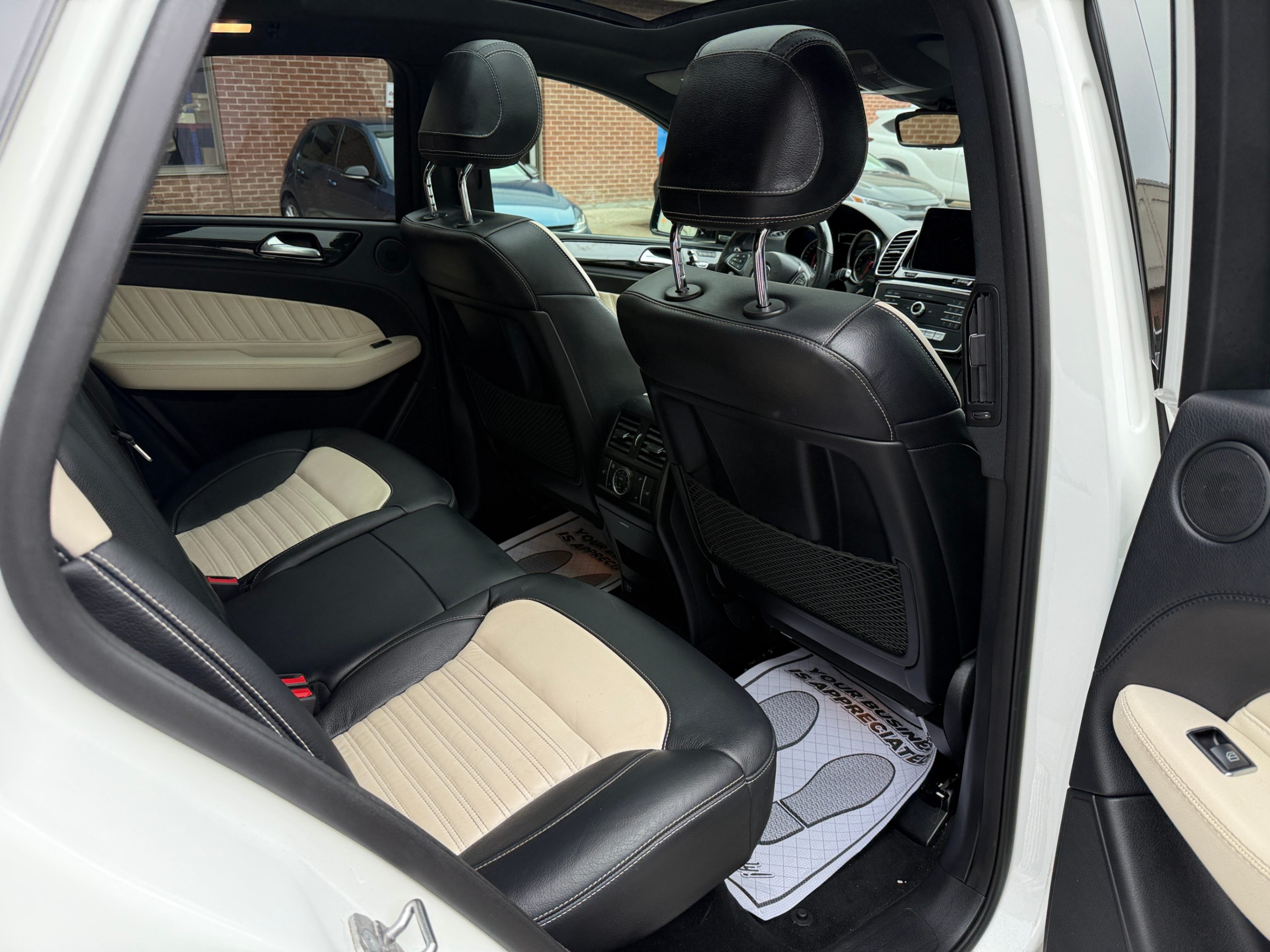 /crownautomobile/2018-Mercedes-Benz-GLE-class-38204546966448305.jpg