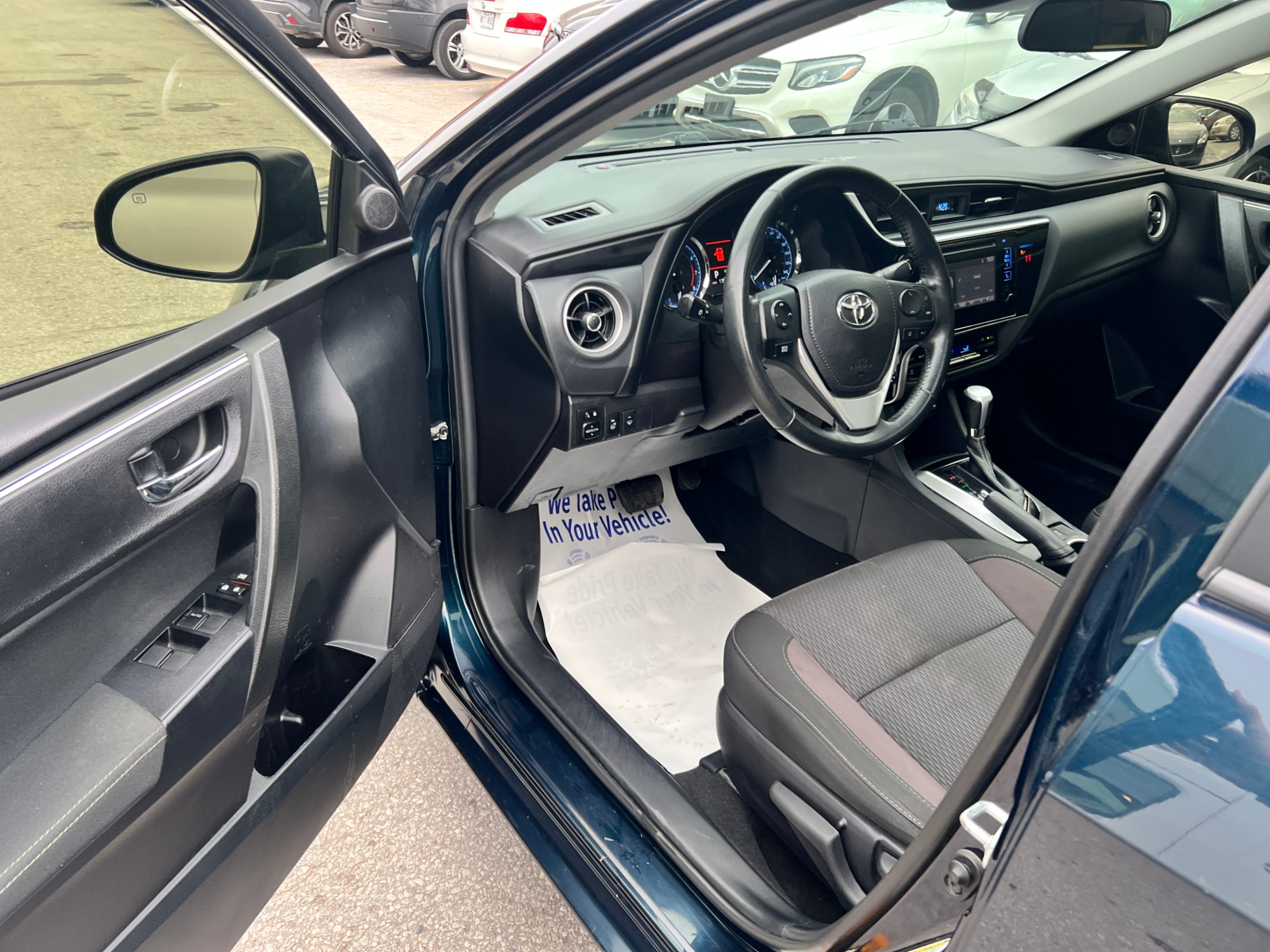 /crownautomobile/2018-Toyota-Corolla-2676106632353079.jpg