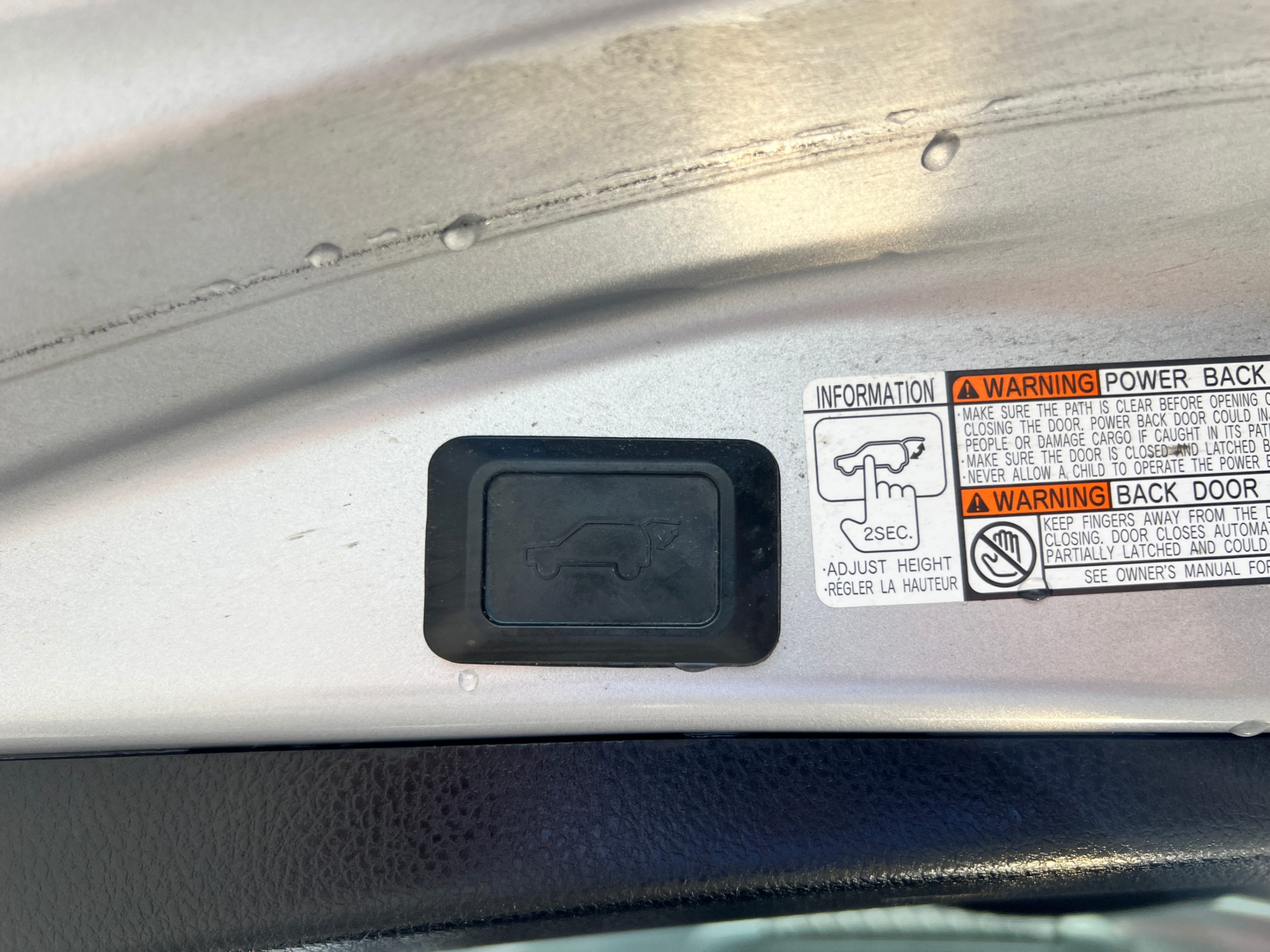 /crownautomobile/2018-Toyota-RAV4-23499535209621114.jpg