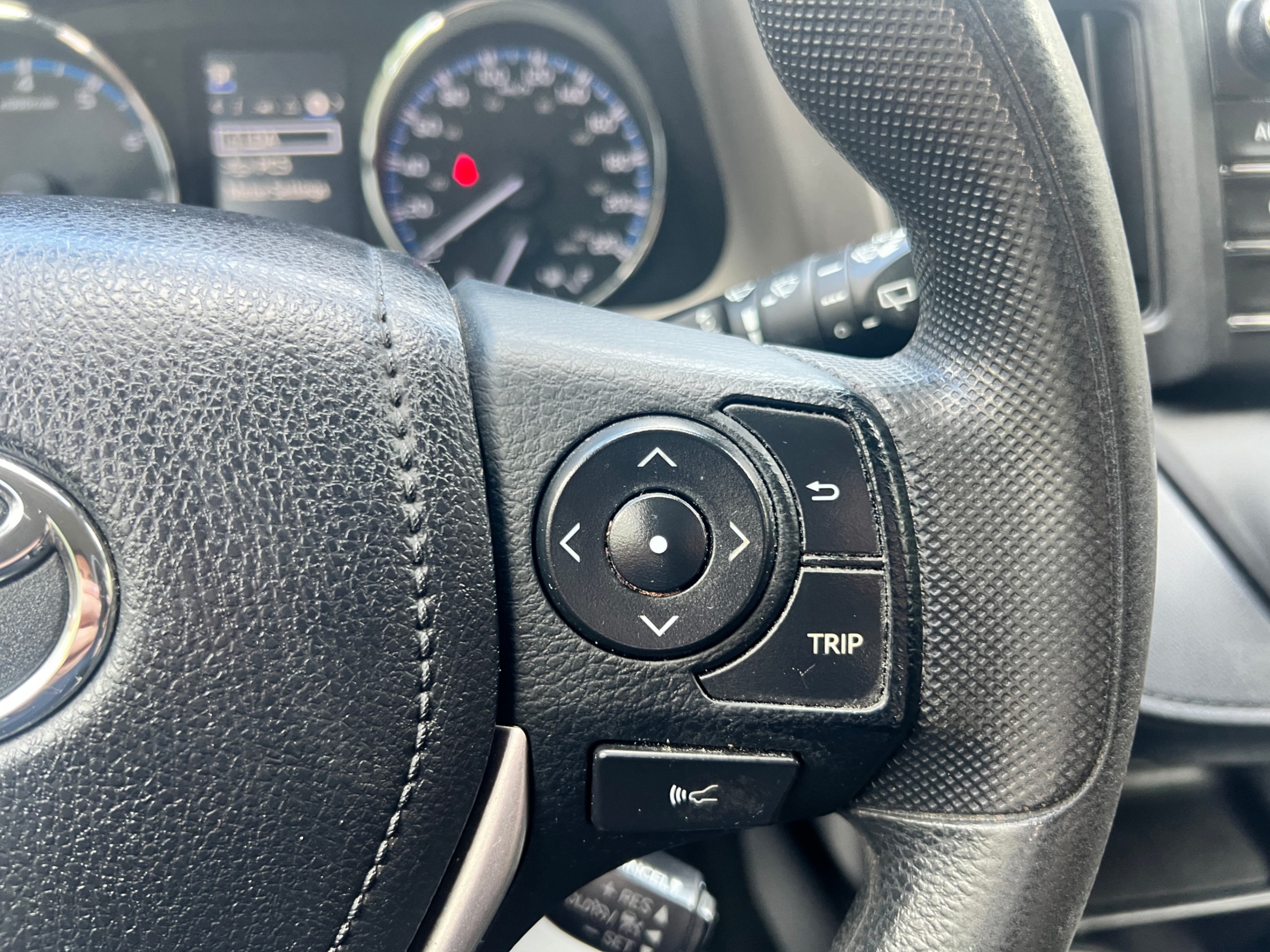 /crownautomobile/2018-Toyota-RAV4-26722958986693146.jpg