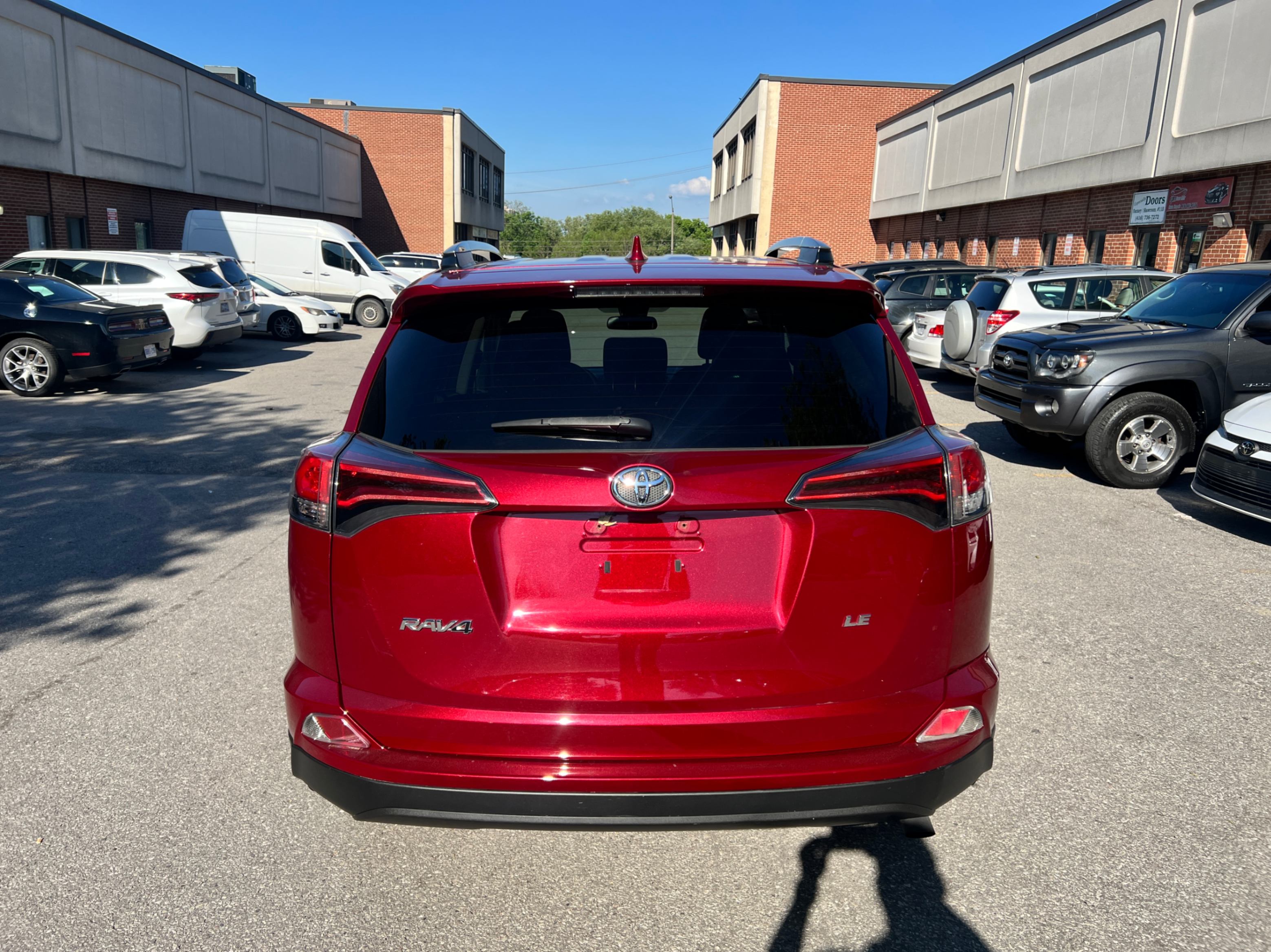 /crownautomobile/2018-Toyota-RAV4-39632643651895805.jpg