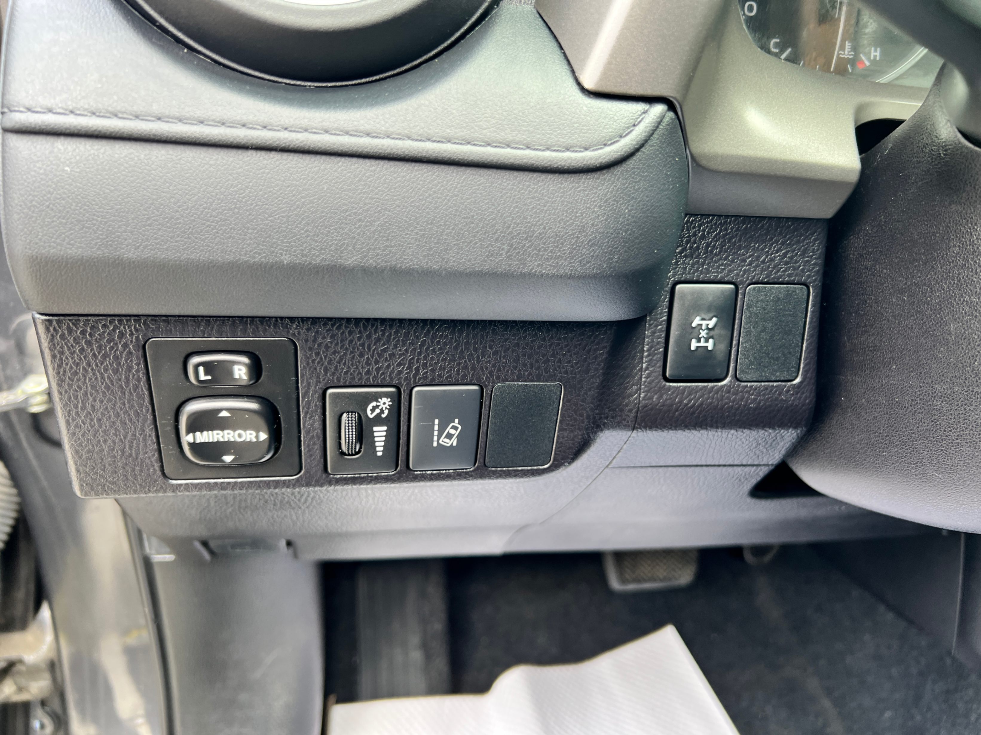 /crownautomobile/2018-Toyota-RAV4-39876701964145167.jpg