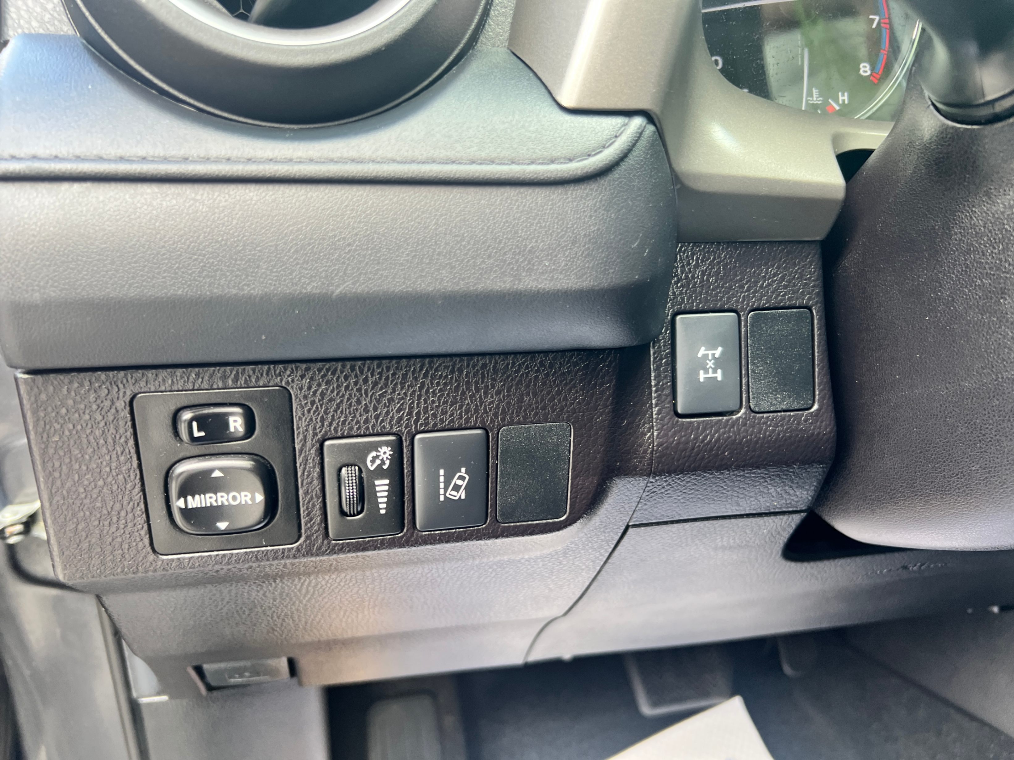 /crownautomobile/2018-Toyota-RAV4-4035530829911922.jpg