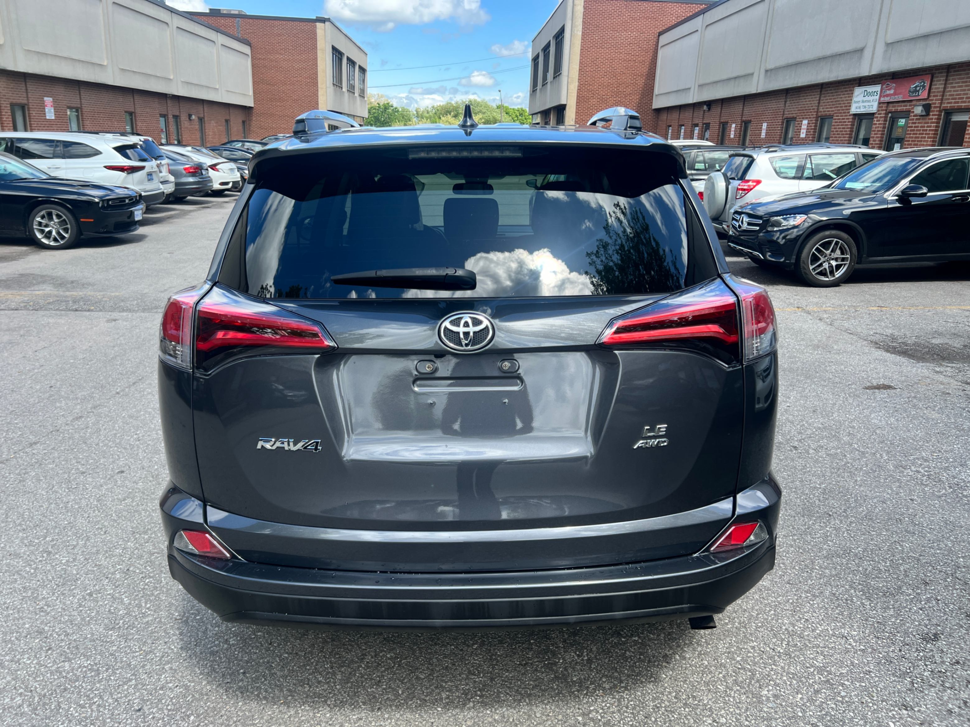 /crownautomobile/2018-Toyota-RAV4-49785037470022364.jpg