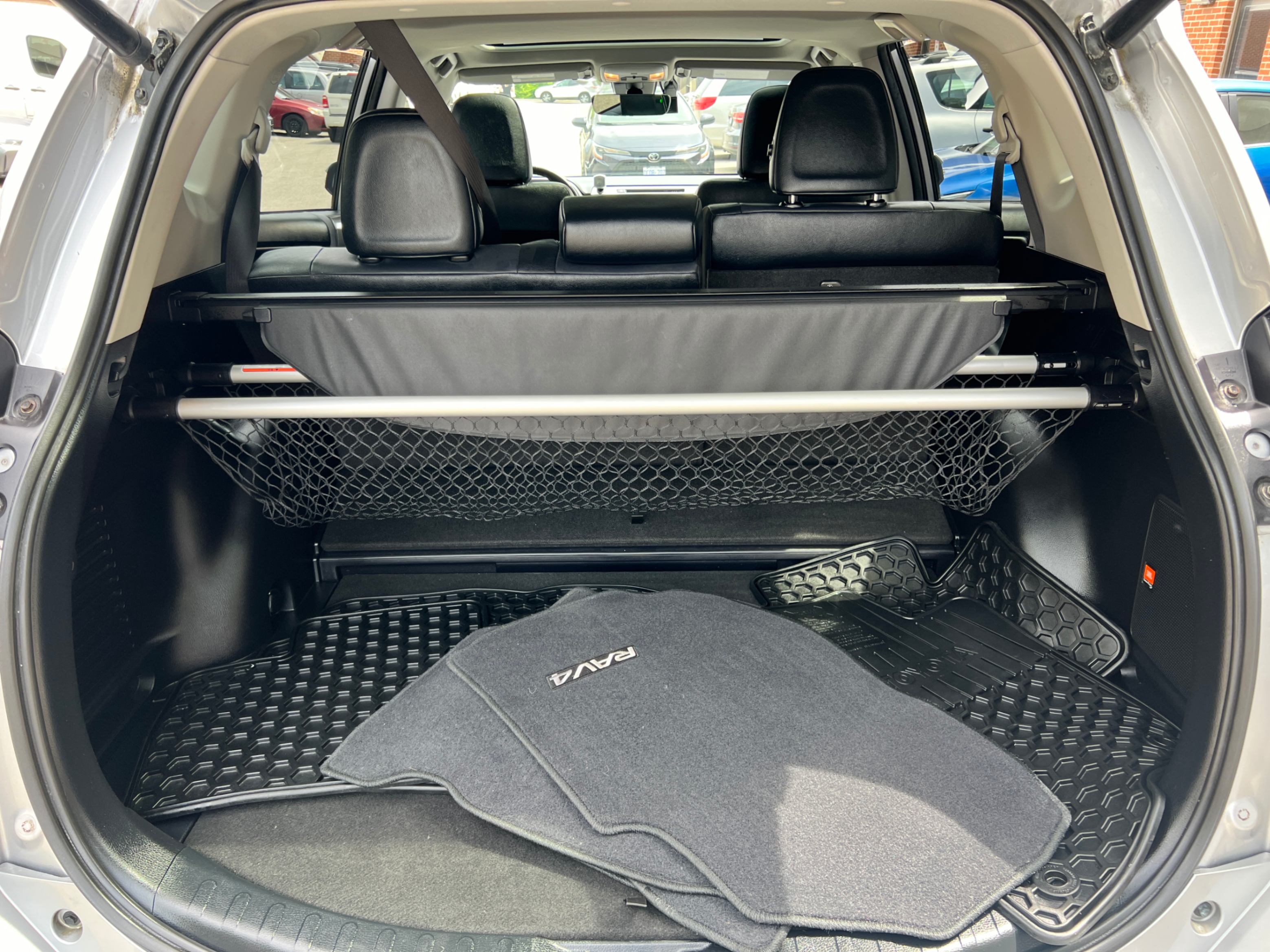 /crownautomobile/2018-Toyota-RAV4-6305902679992024.jpg