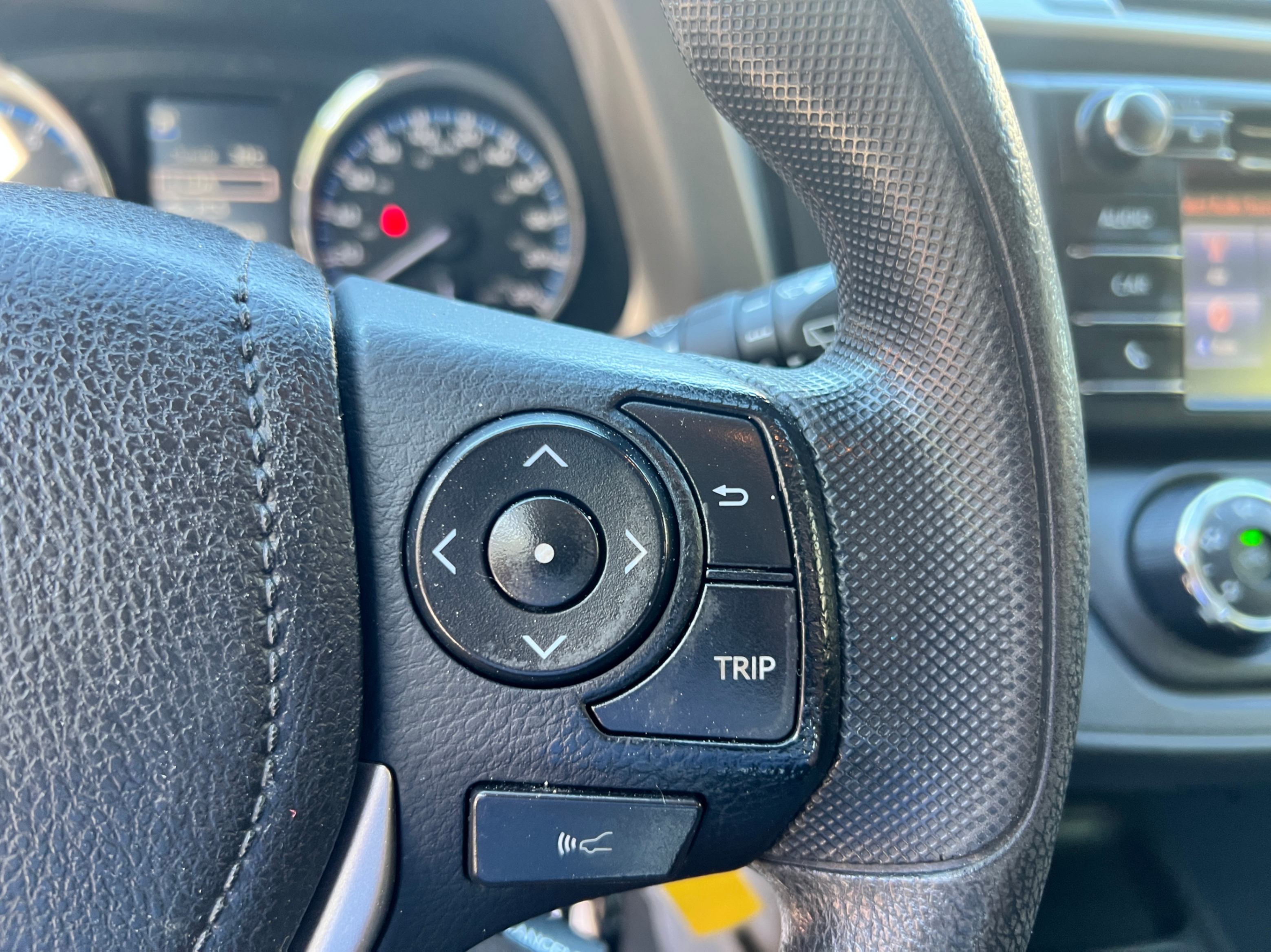 /crownautomobile/2018-Toyota-RAV4-7596150977237752.jpg