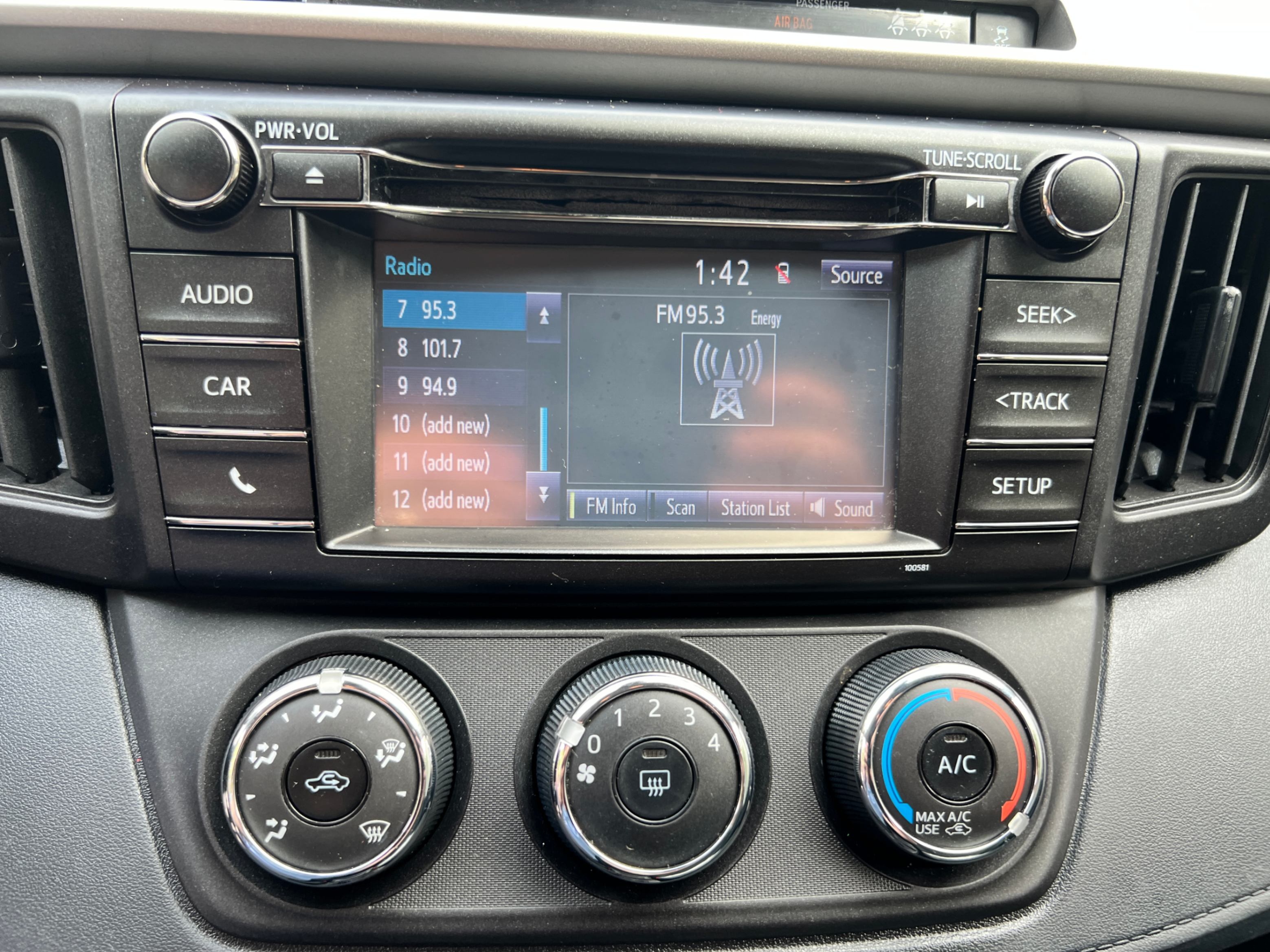 /crownautomobile/2018-Toyota-RAV4-8669216921045713.jpg