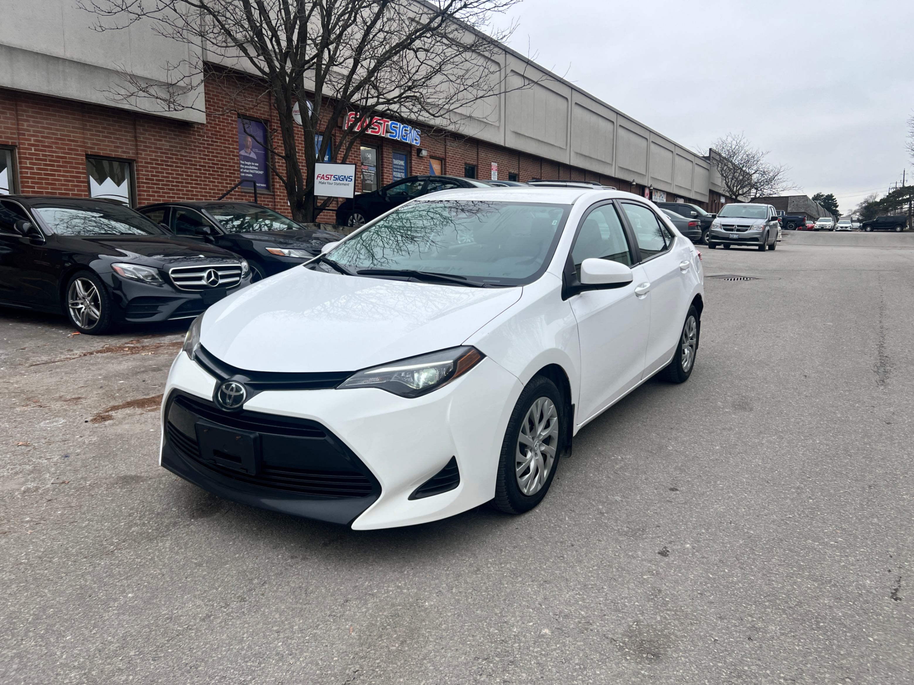 /crownautomobile/2019-Toyota-Corolla-5671904344778751.jpg