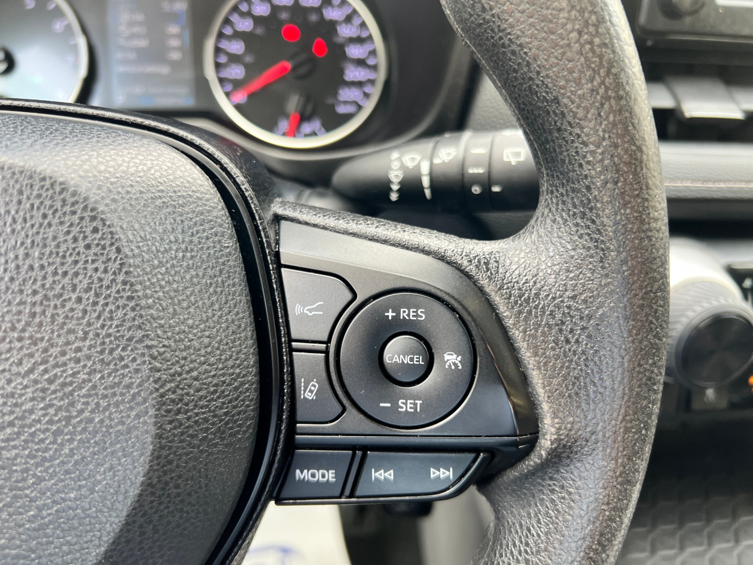 /crownautomobile/2019-Toyota-RAV4-15923678642046424.jpg