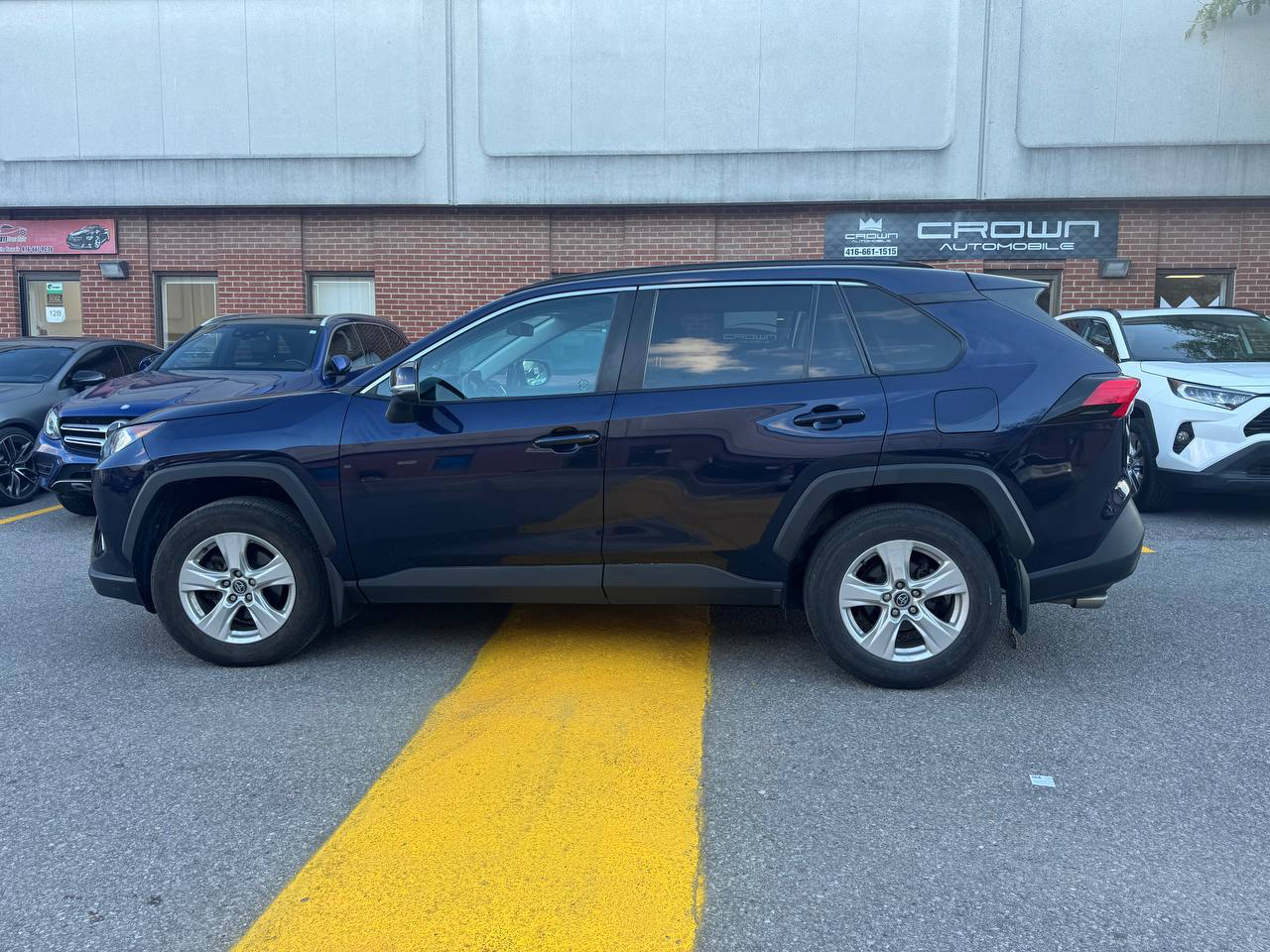 /crownautomobile/2019-Toyota-RAV4-1737589524320422.jpg
