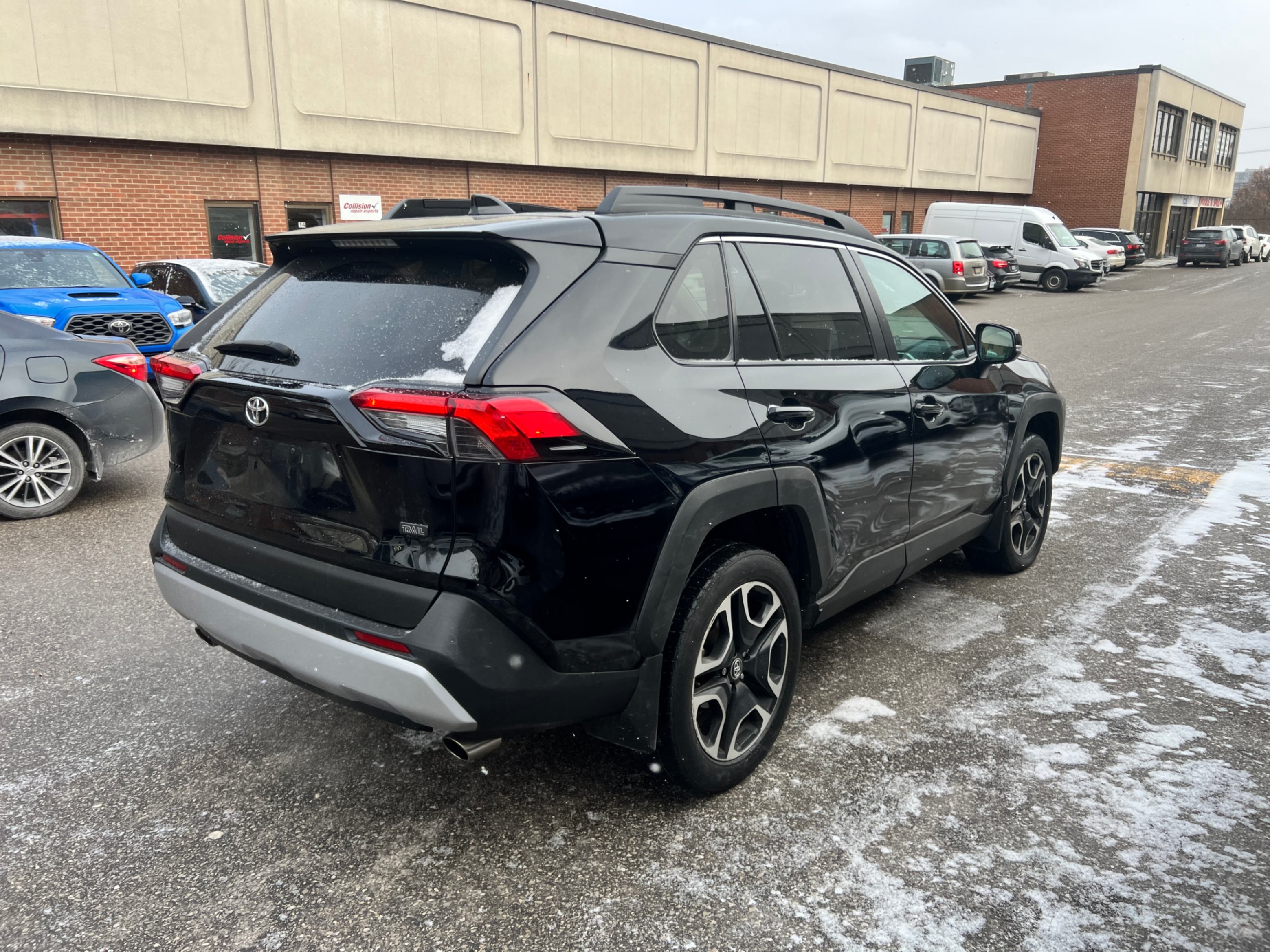 /crownautomobile/2019-Toyota-RAV4-3032442765129757.jpg