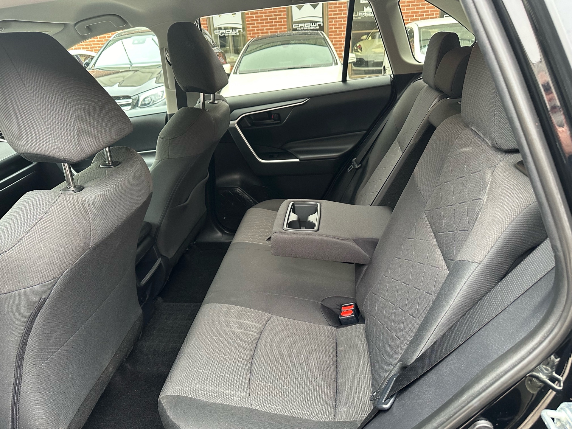 /crownautomobile/2019-Toyota-RAV4-36676007294058555.jpg