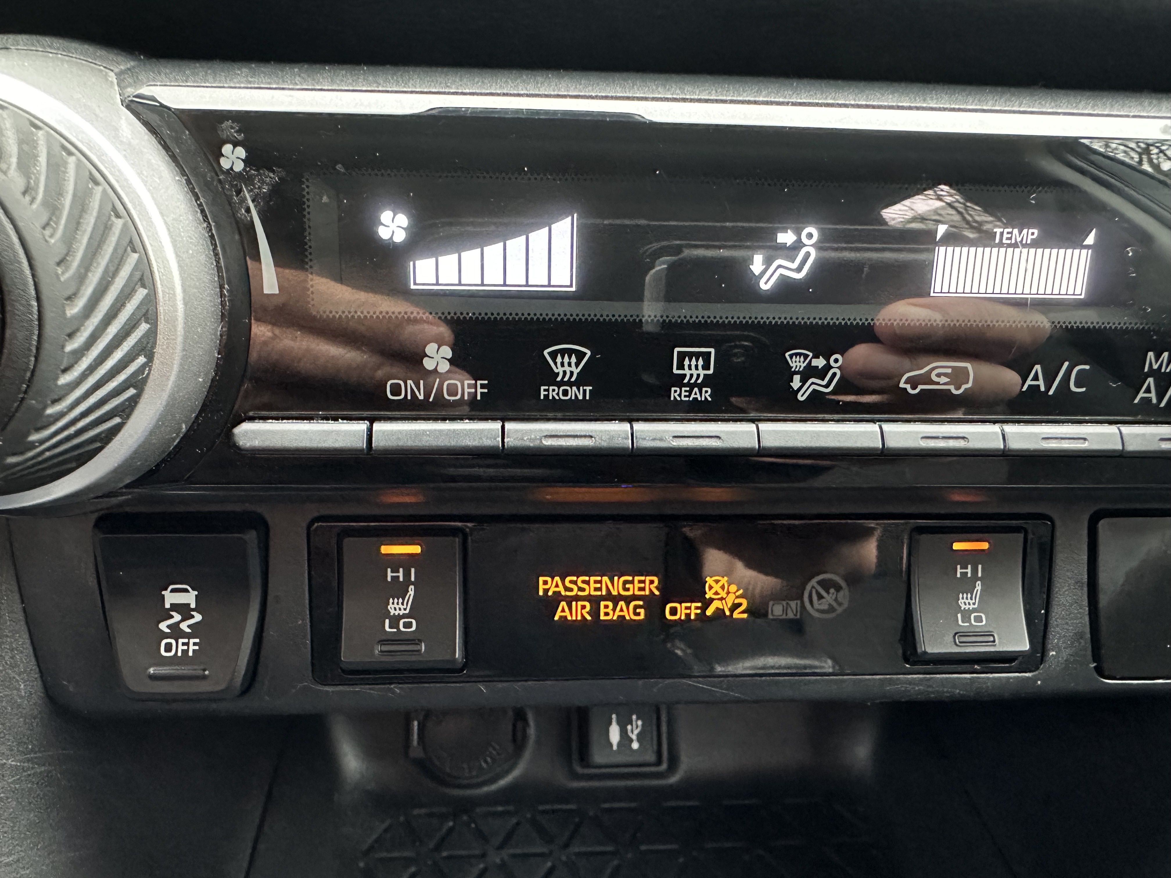 /crownautomobile/2019-Toyota-RAV4-6954786003484805.jpg