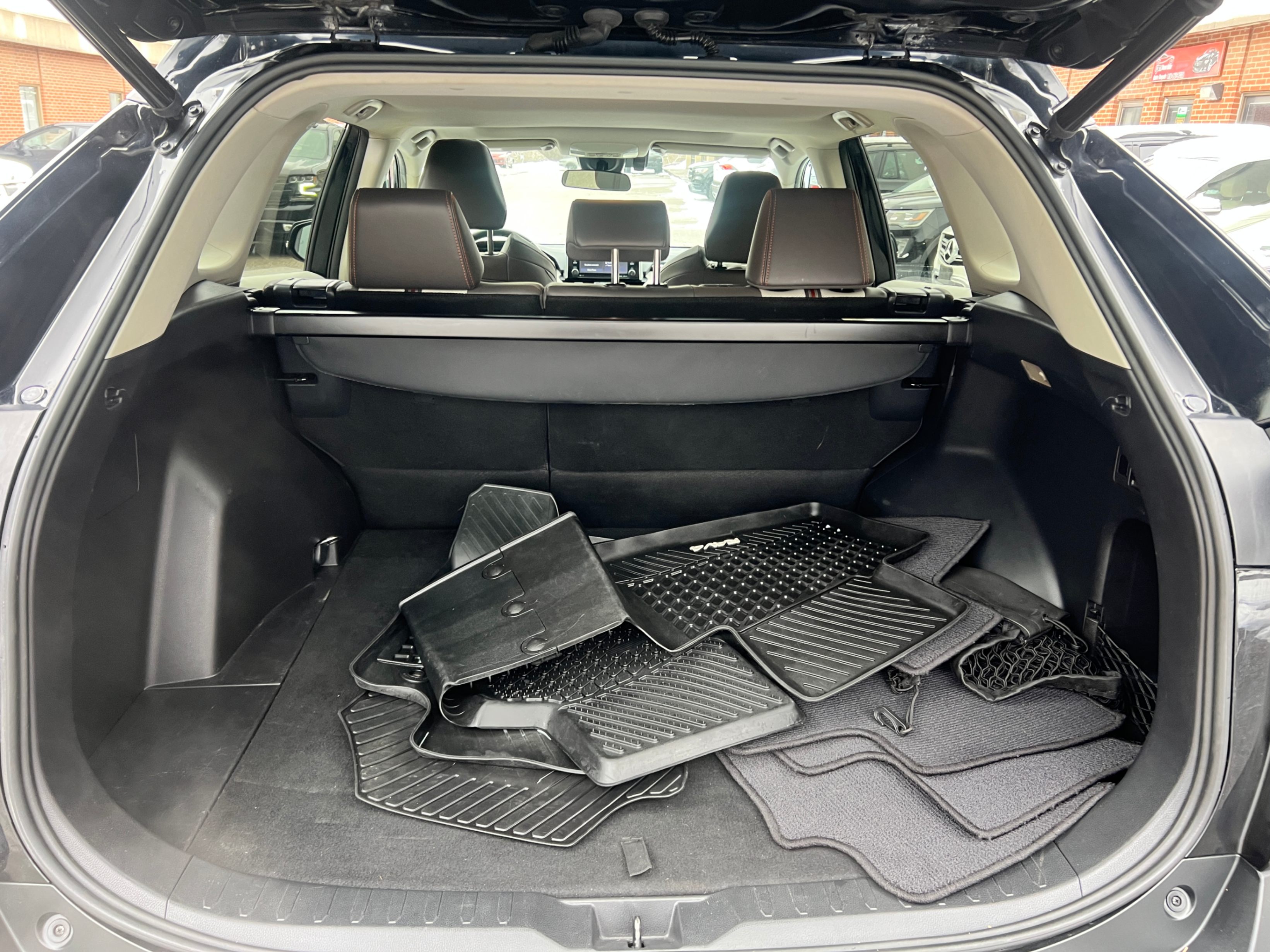 /crownautomobile/2019-Toyota-RAV4-7109708492926652.jpg
