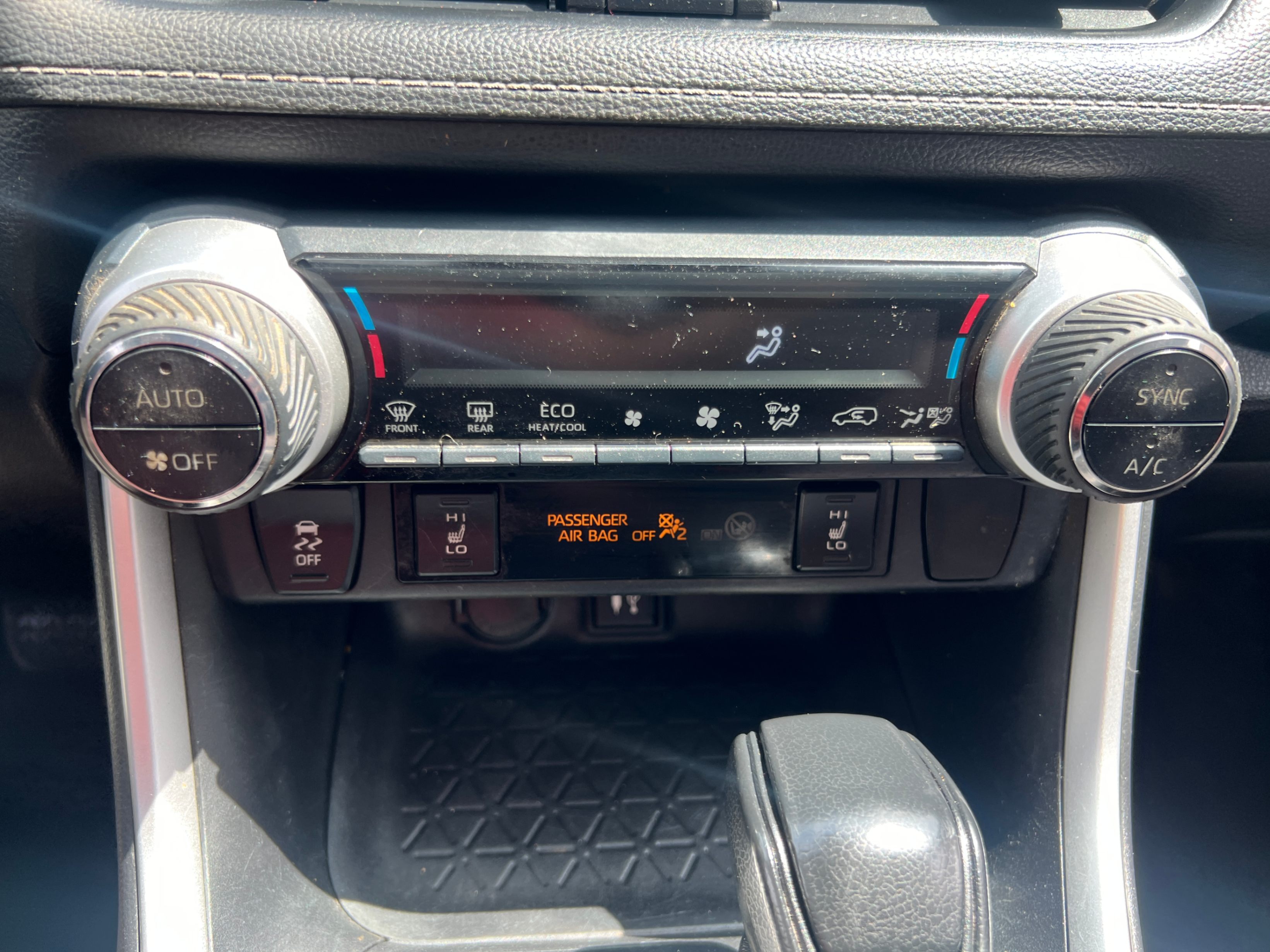 /crownautomobile/2019-Toyota-RAV4-8248965610038834.jpg