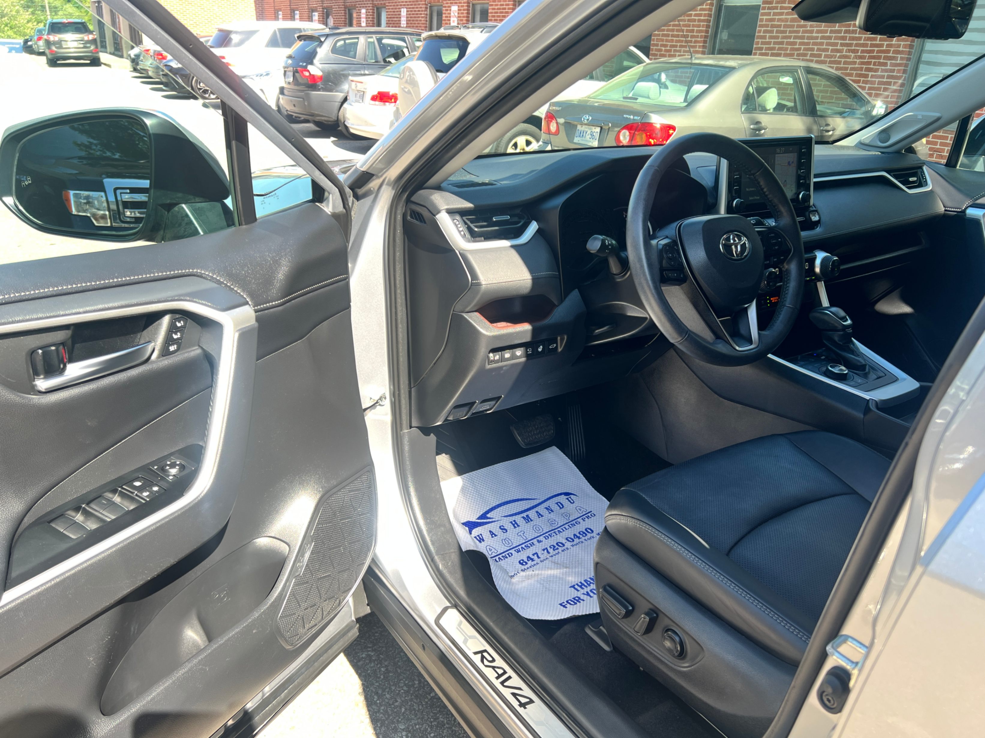 /crownautomobile/2019-Toyota-RAV4-9891295652276442.jpg
