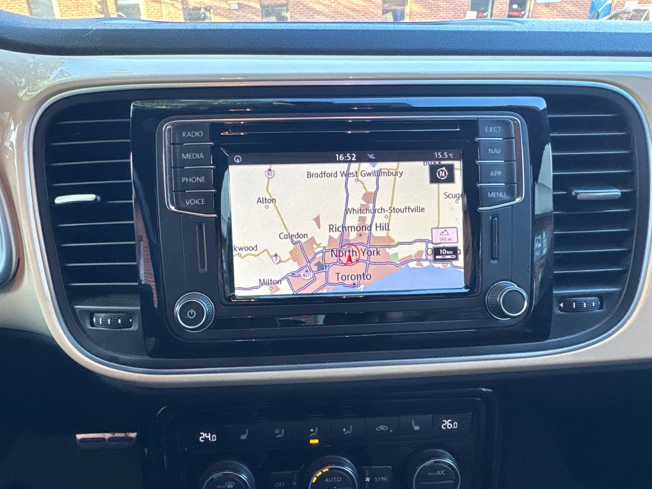 /crownautomobile/2019-Volkswagen-Beetle-13530795620767866.jpg