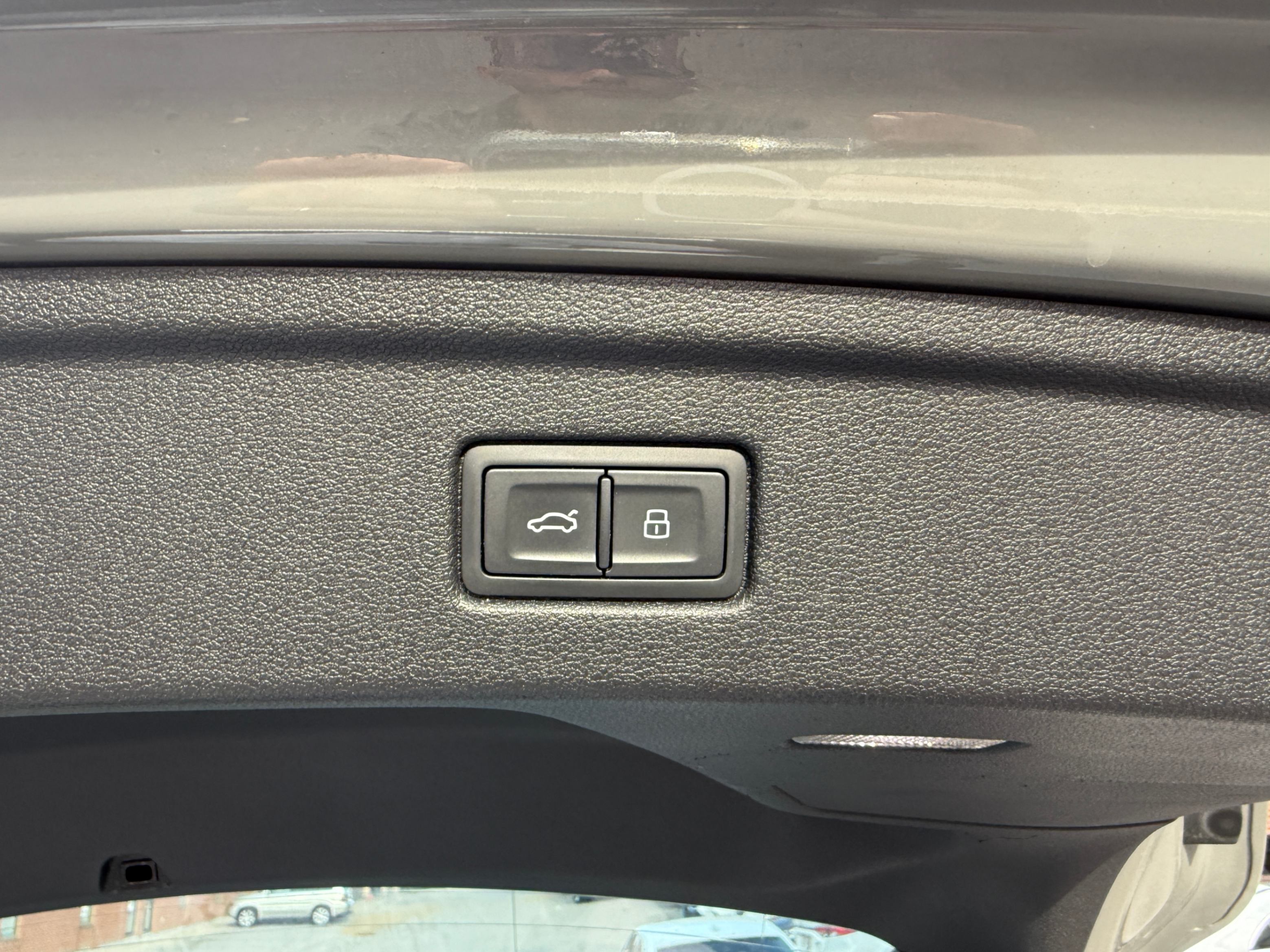 /crownautomobile/2020-Audi-S5Sportback-37161296217150186.jpg