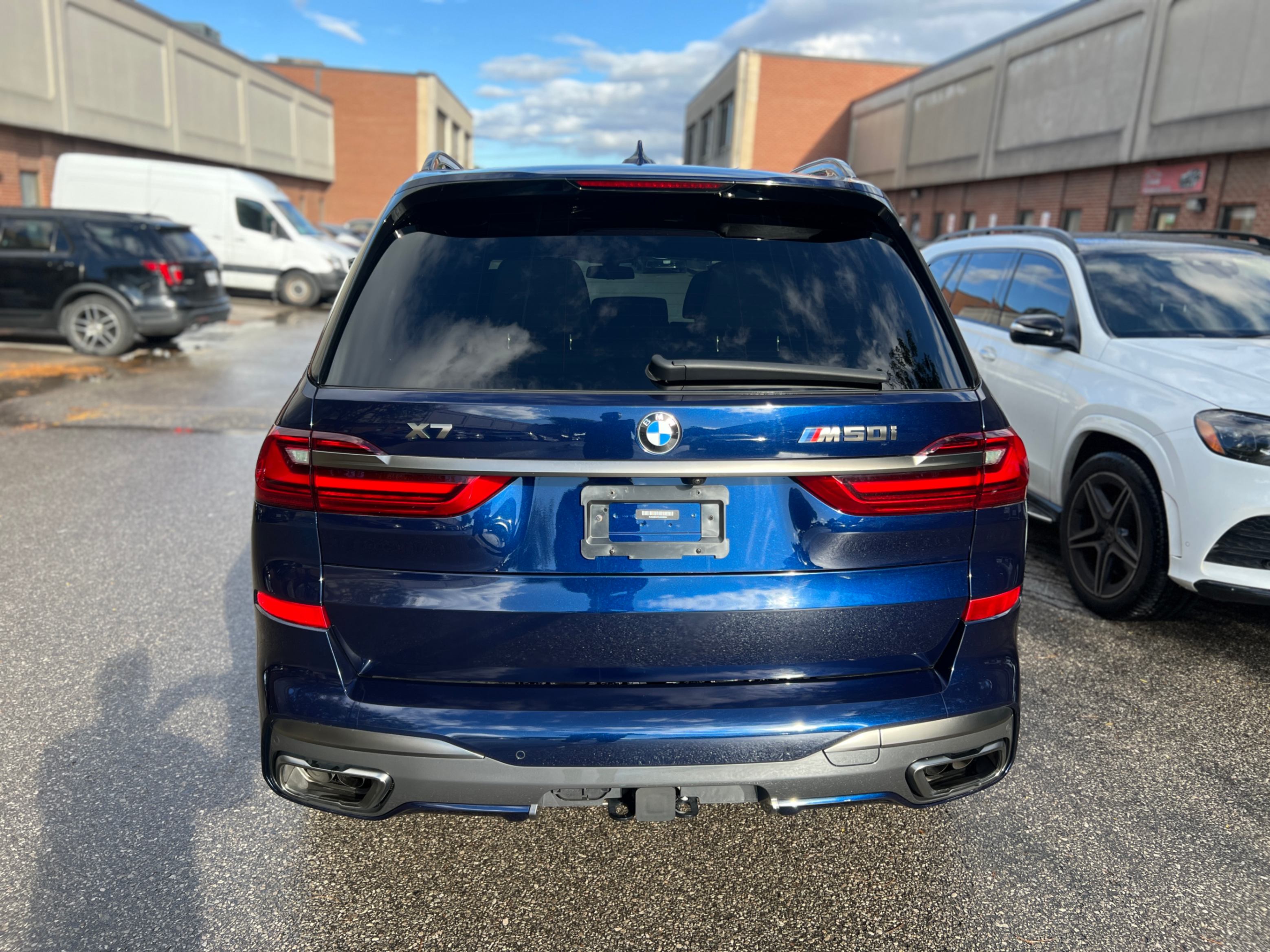 /crownautomobile/2020-BMW-X7-5478699061169463.jpg