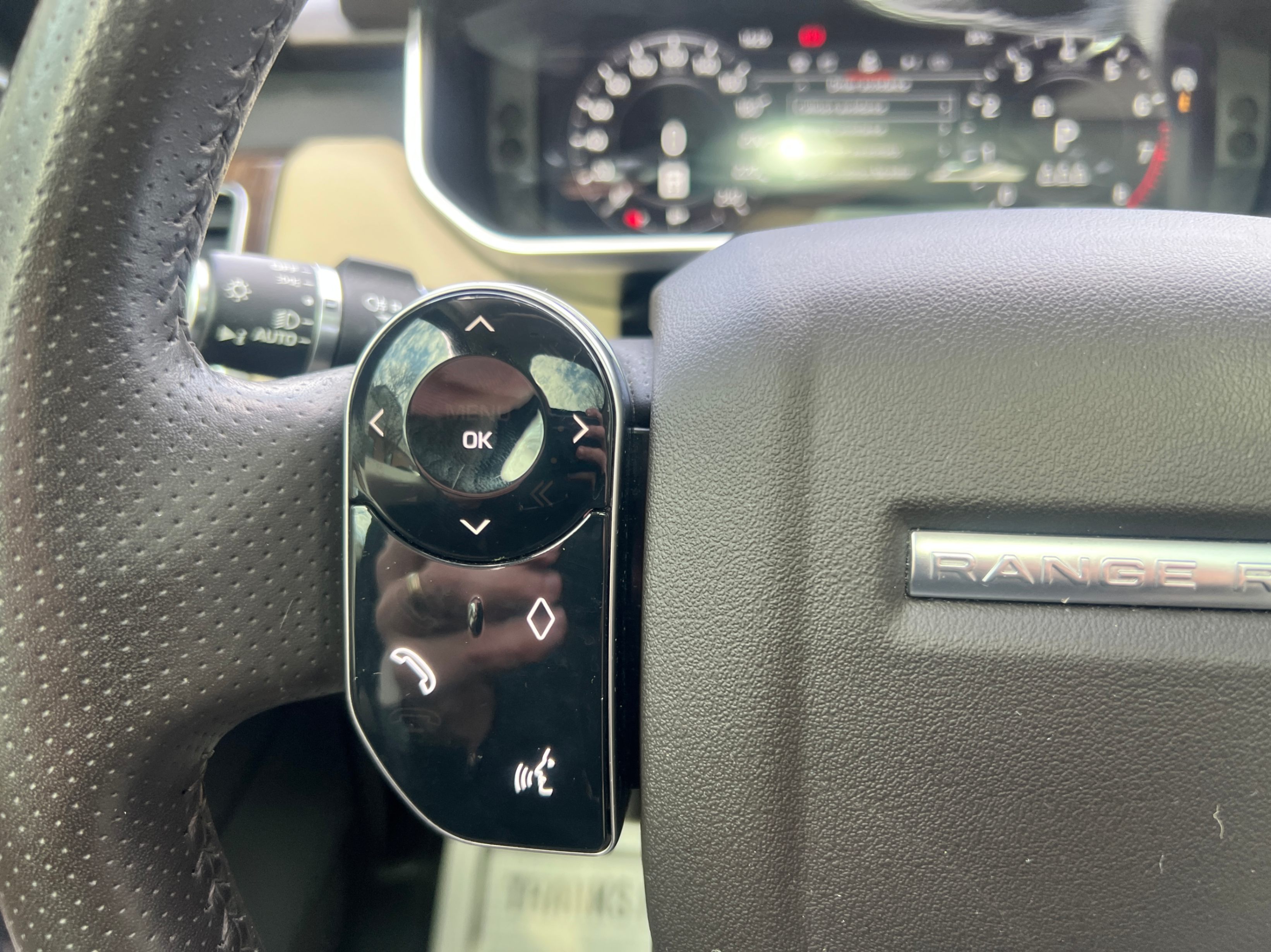 /crownautomobile/2020-LandRover-RangeRover-05879630576835426.jpg