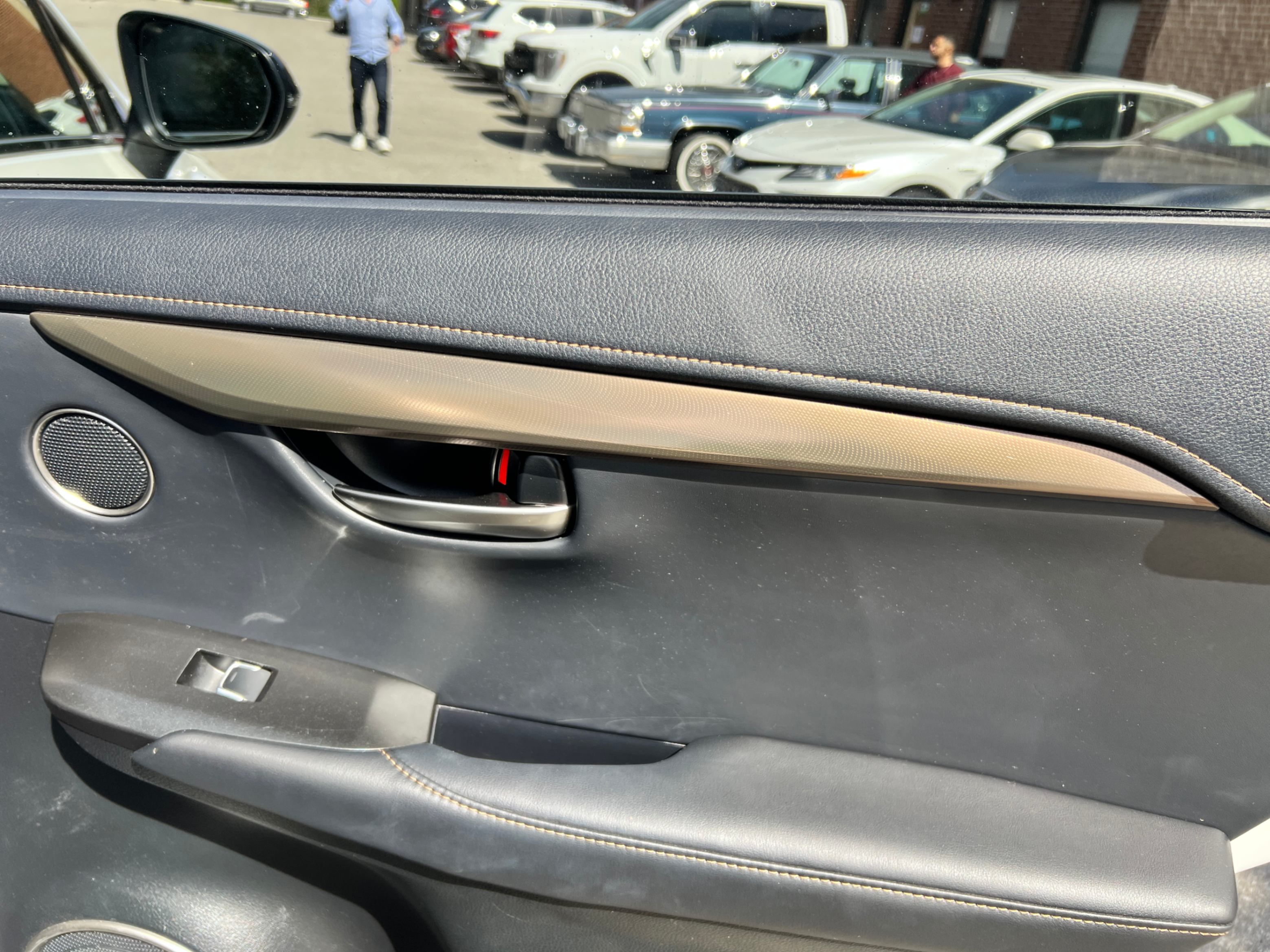 /crownautomobile/2020-Lexus-NX-020697690278824954.jpg