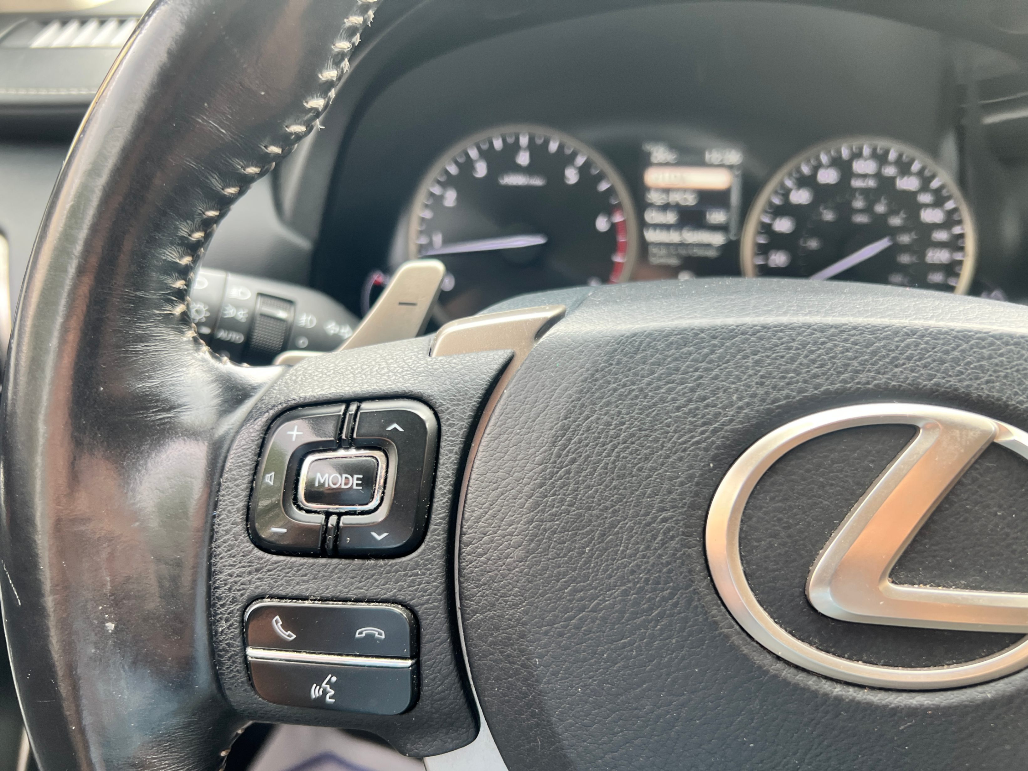 /crownautomobile/2020-Lexus-NX-08825342487101895.jpg