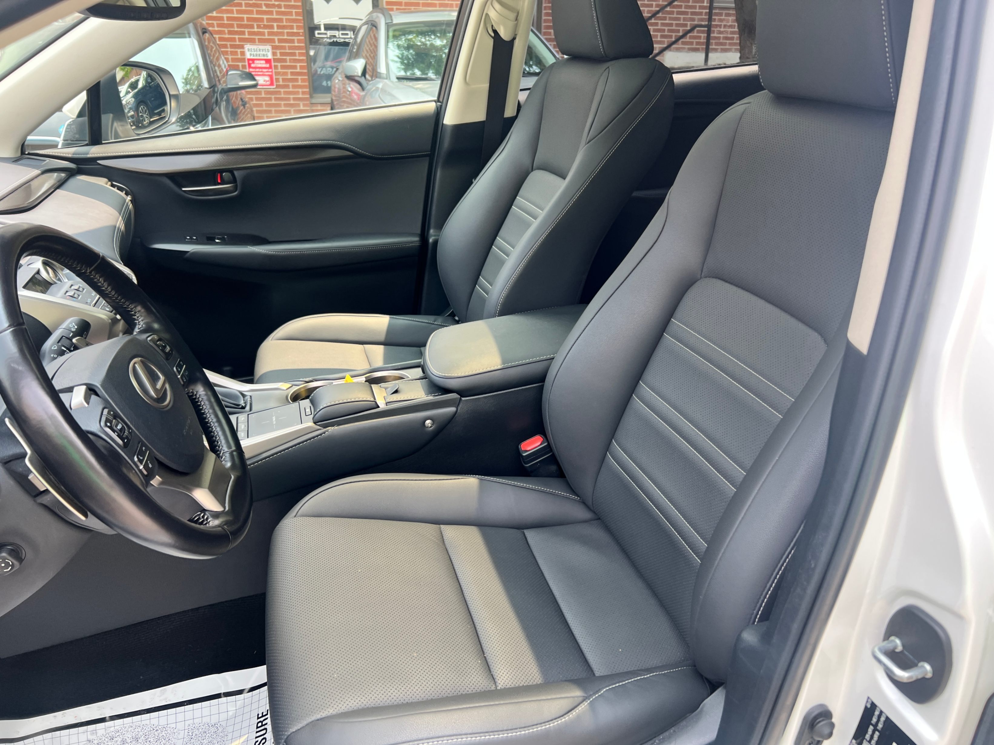 /crownautomobile/2020-Lexus-NX-5962938239767304.jpg