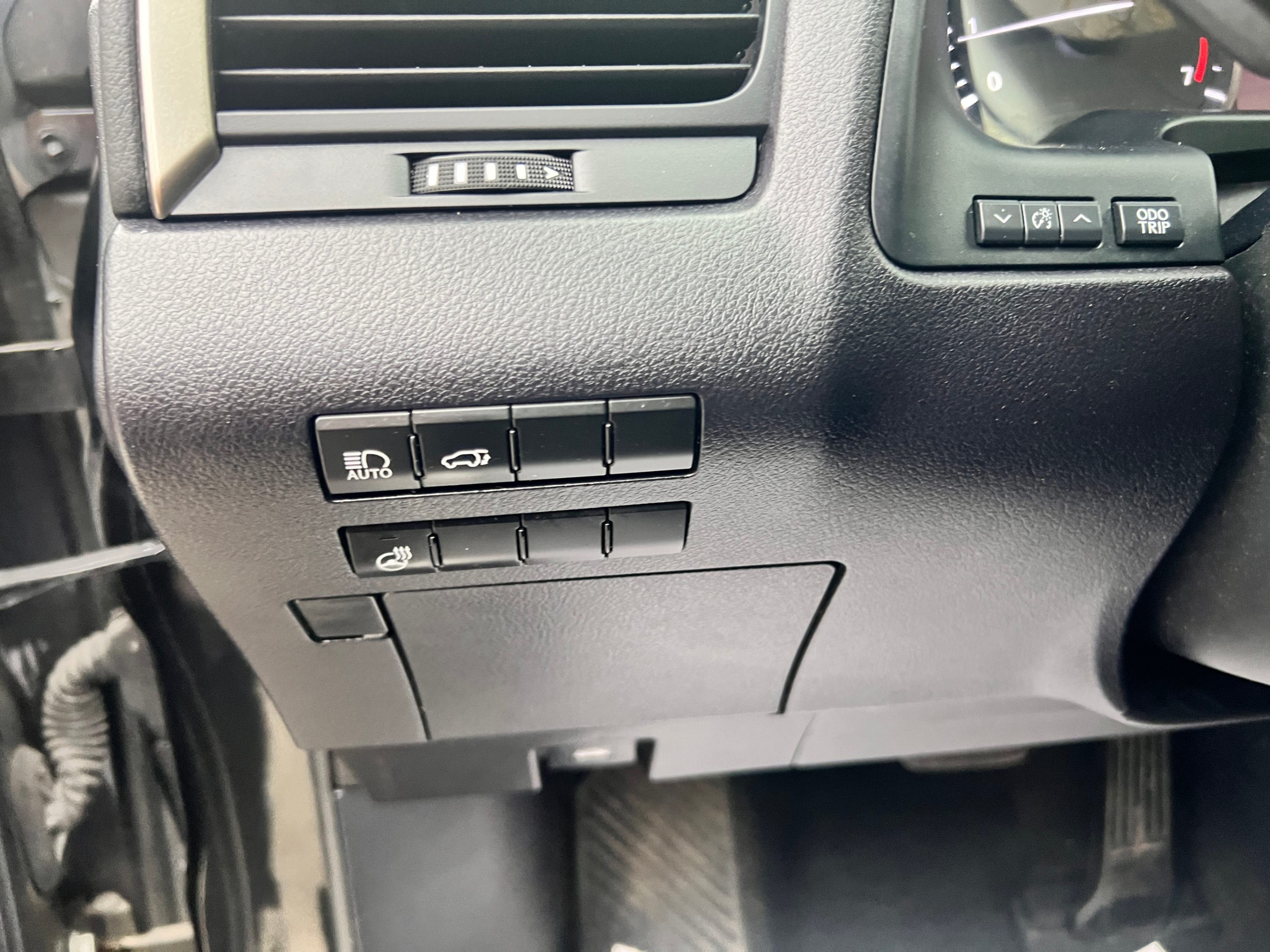 /crownautomobile/2020-Lexus-RX-6354410430572273.jpg