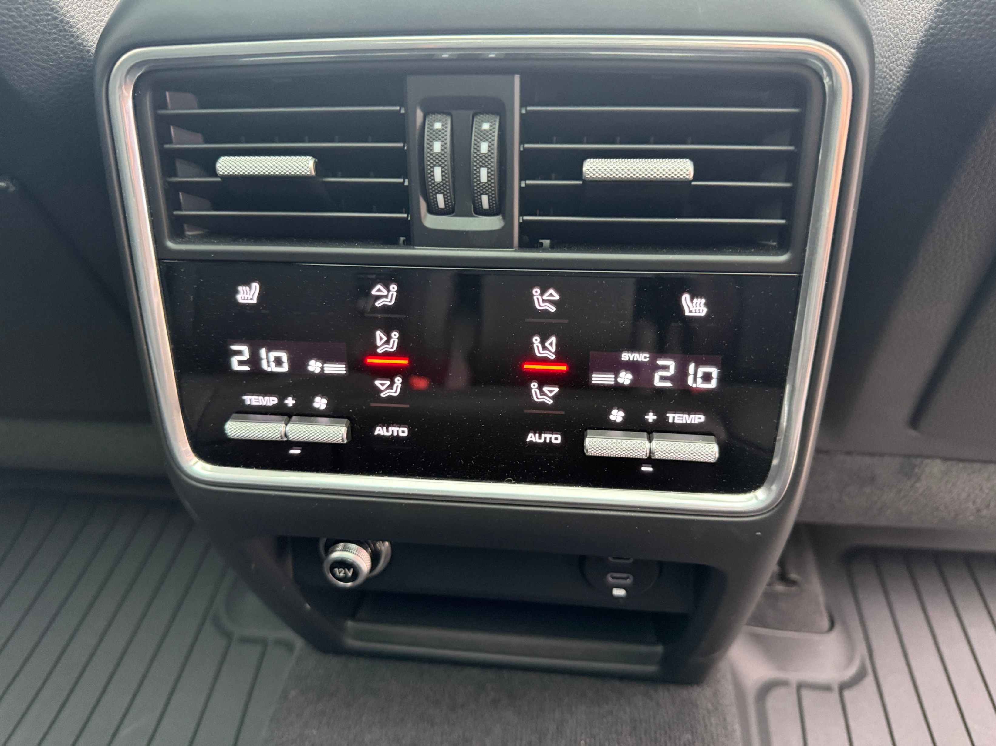 /crownautomobile/2020-Porsche-Cayenne-3840105265222684.jpg