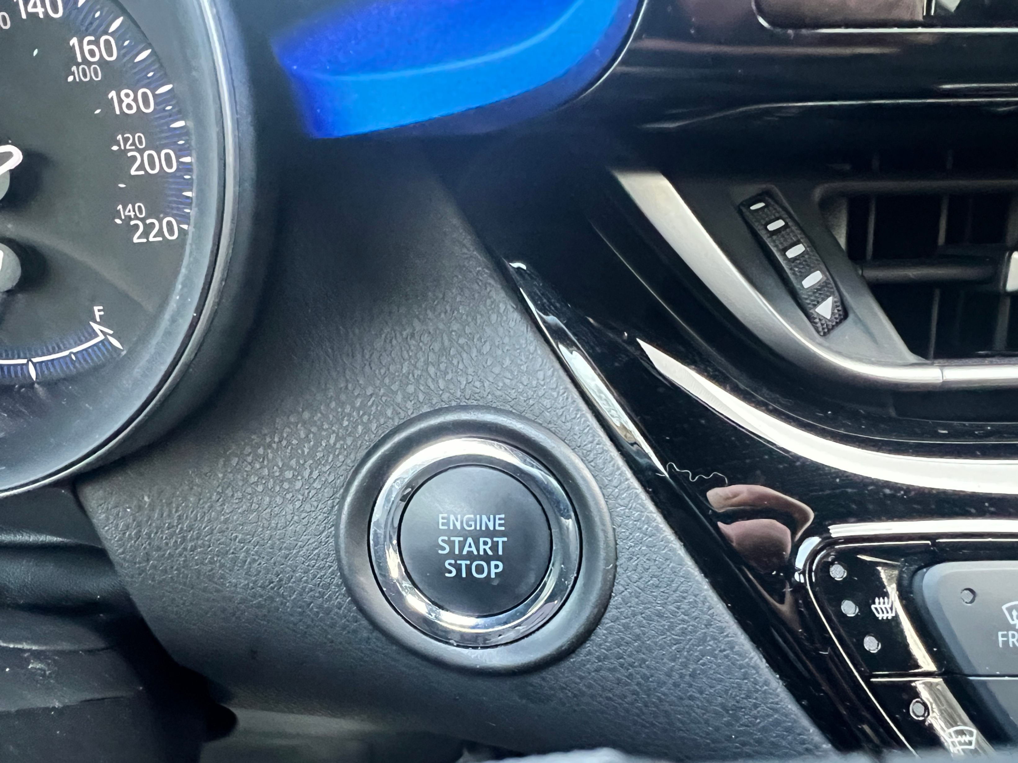 /crownautomobile/2020-Toyota-C-HR-8750607101783059.jpg