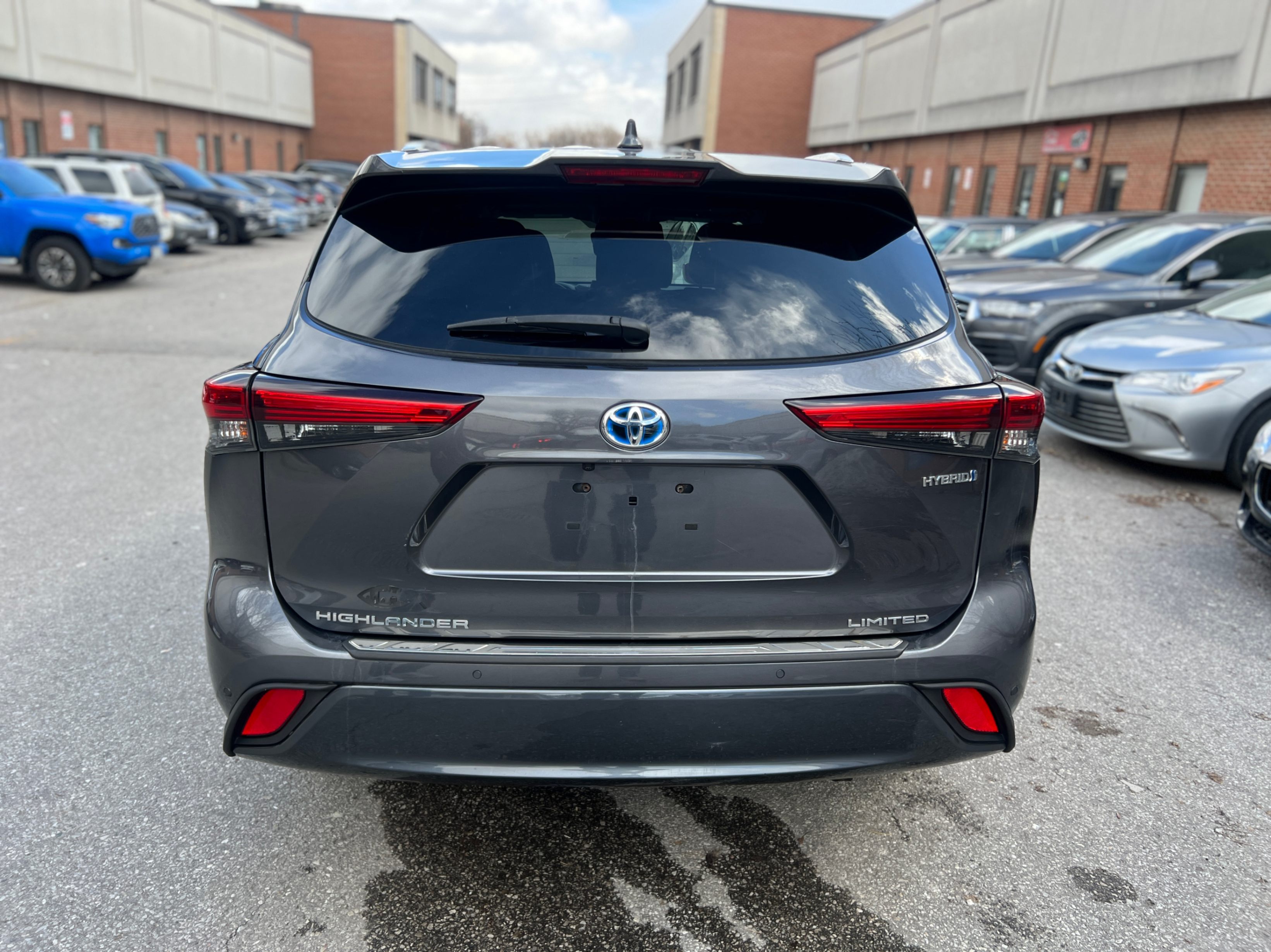 /crownautomobile/2020-Toyota-Highlander-4743002672809489.jpg