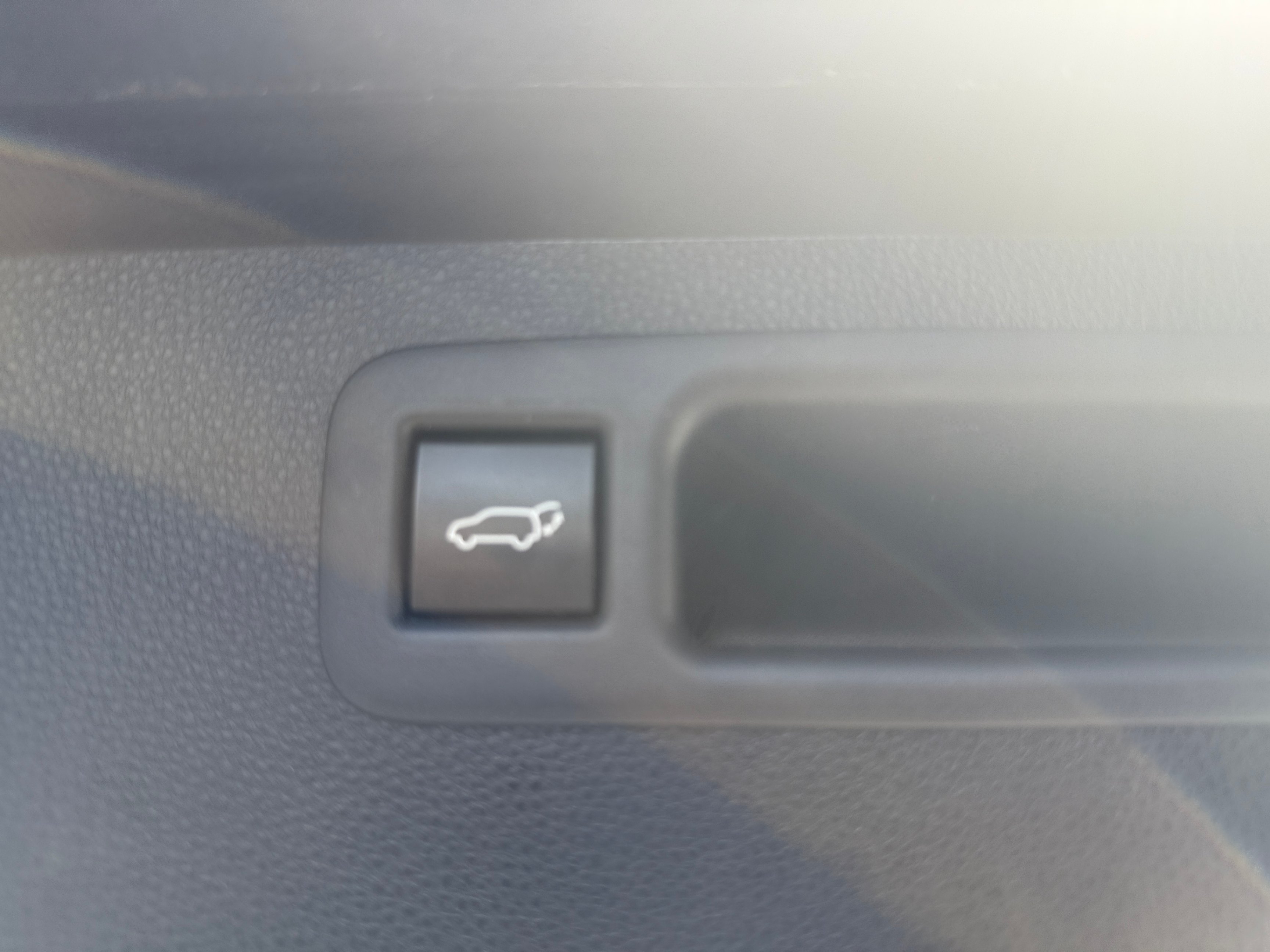 /crownautomobile/2020-Toyota-Highlander-7292036284252479.jpg