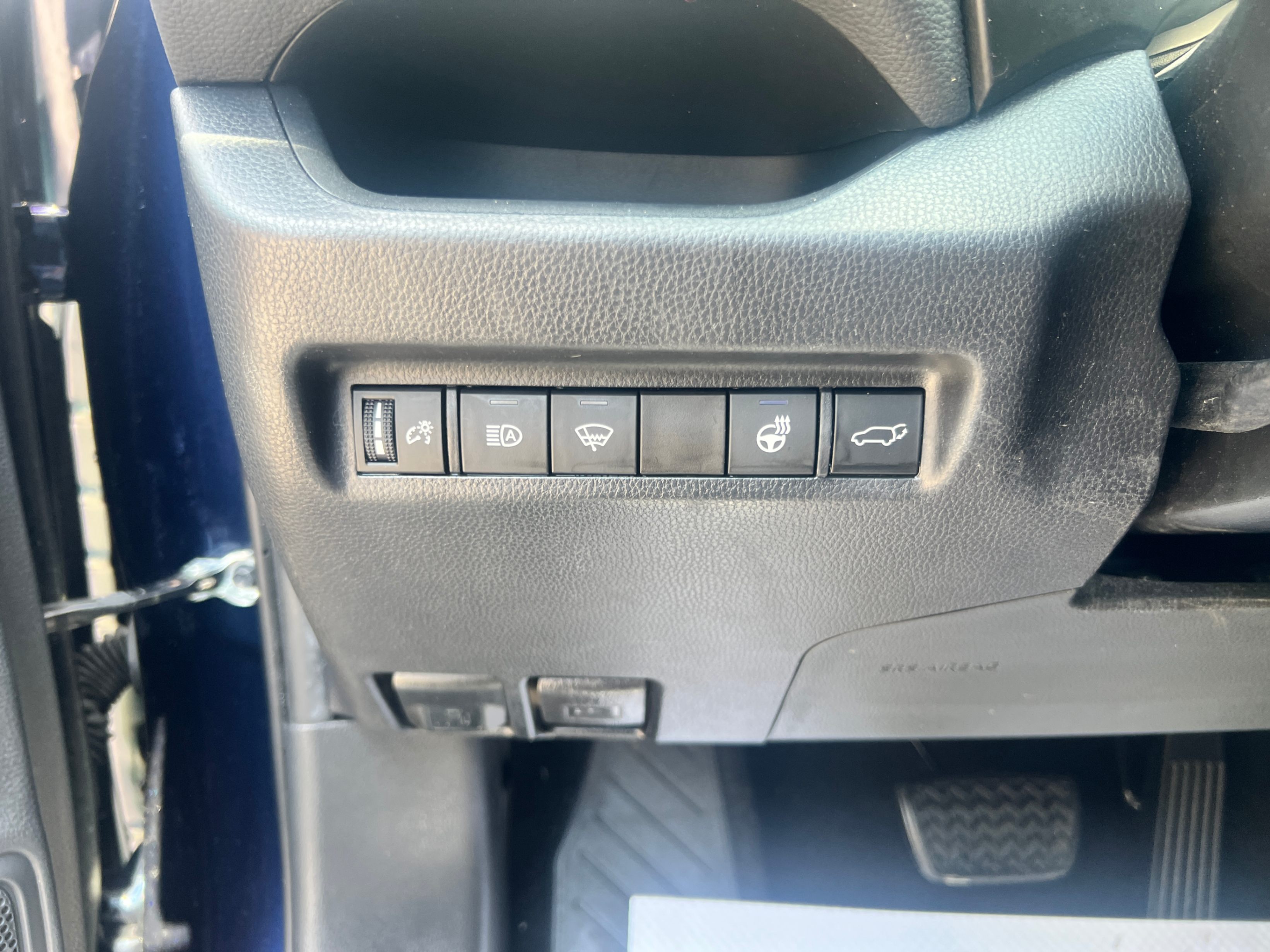 /crownautomobile/2020-Toyota-RAV4-22470145282031417.jpg