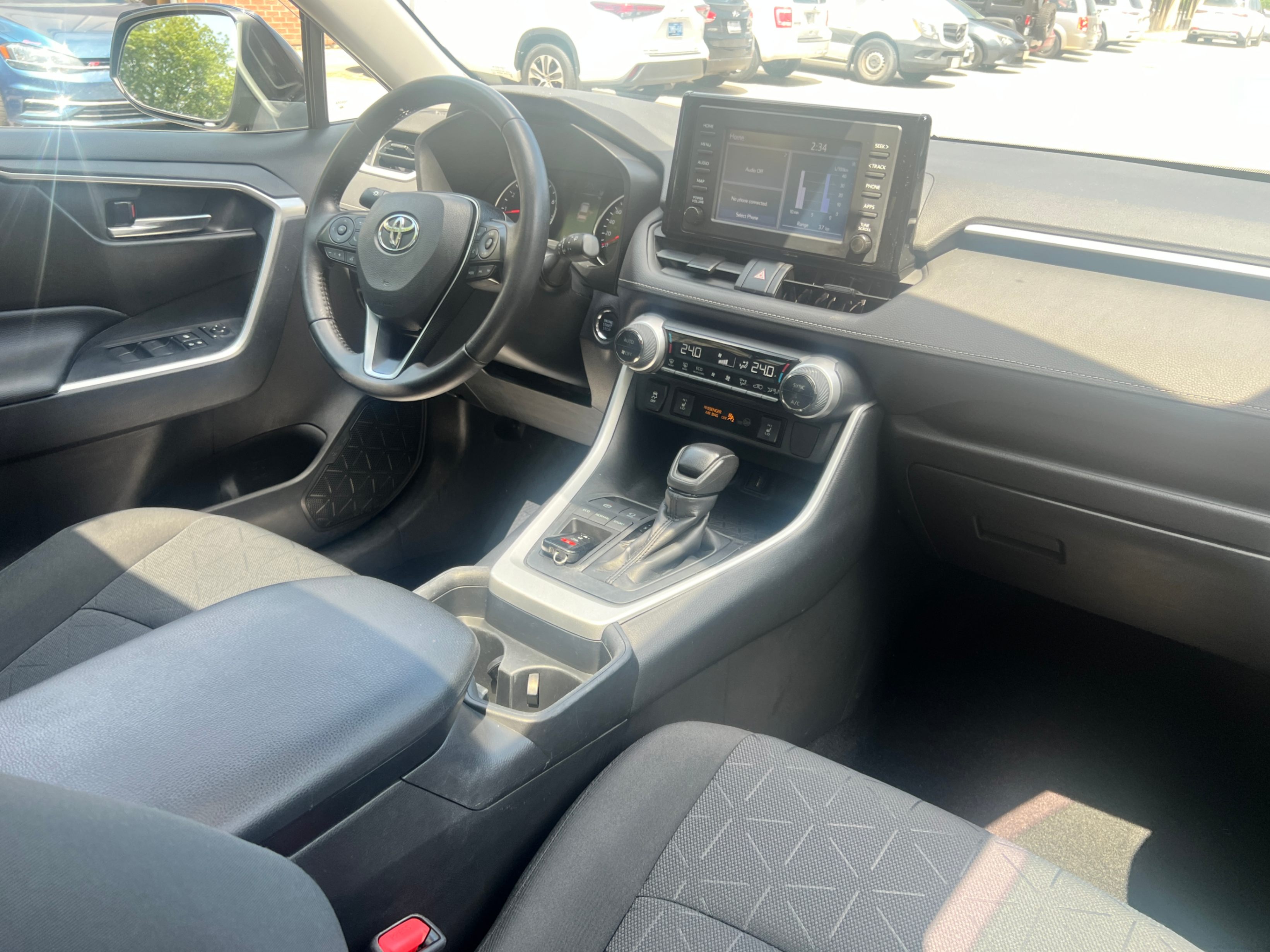 /crownautomobile/2020-Toyota-RAV4-3227882427354578.jpg