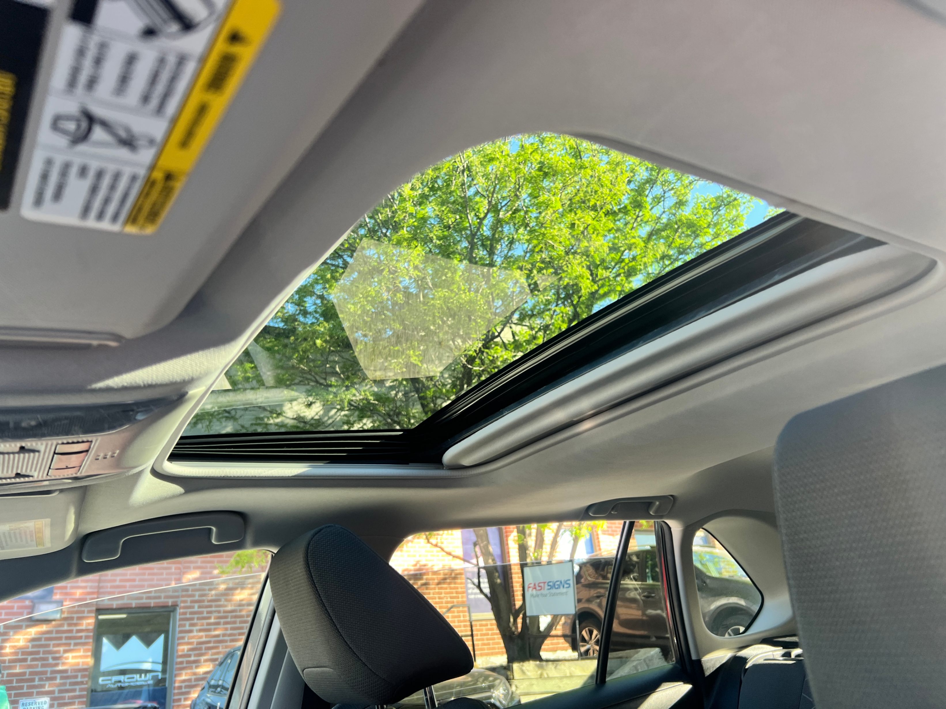 /crownautomobile/2020-Toyota-RAV4-3521838754381619.jpg