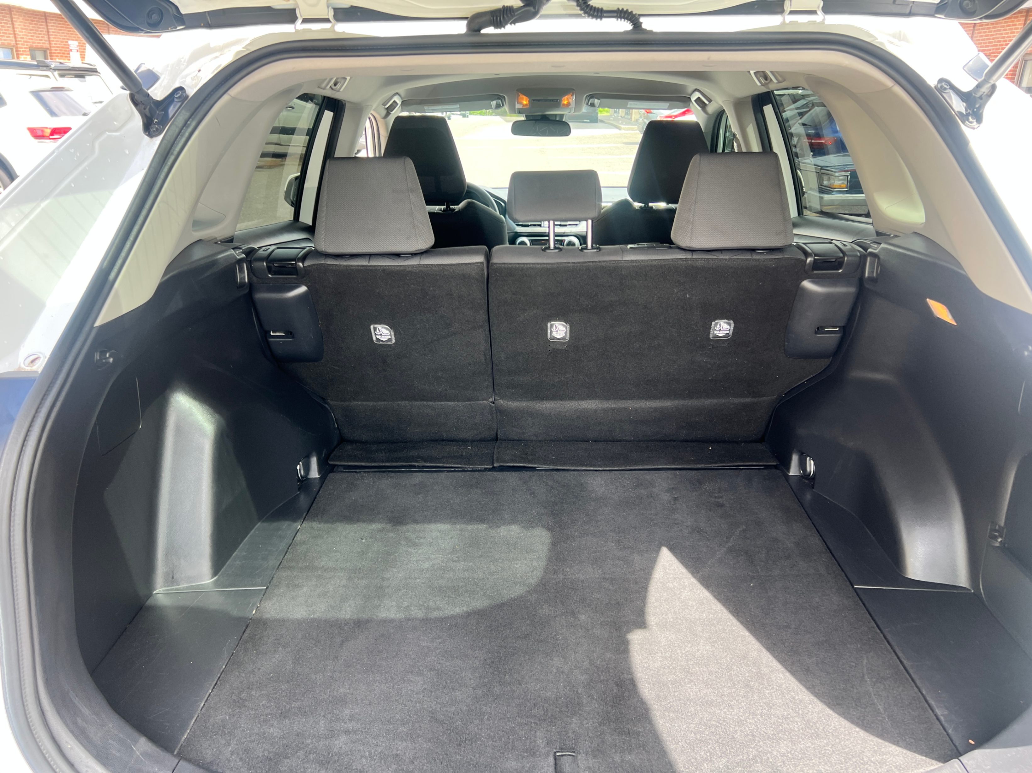 /crownautomobile/2020-Toyota-RAV4-4228123449941985.jpg