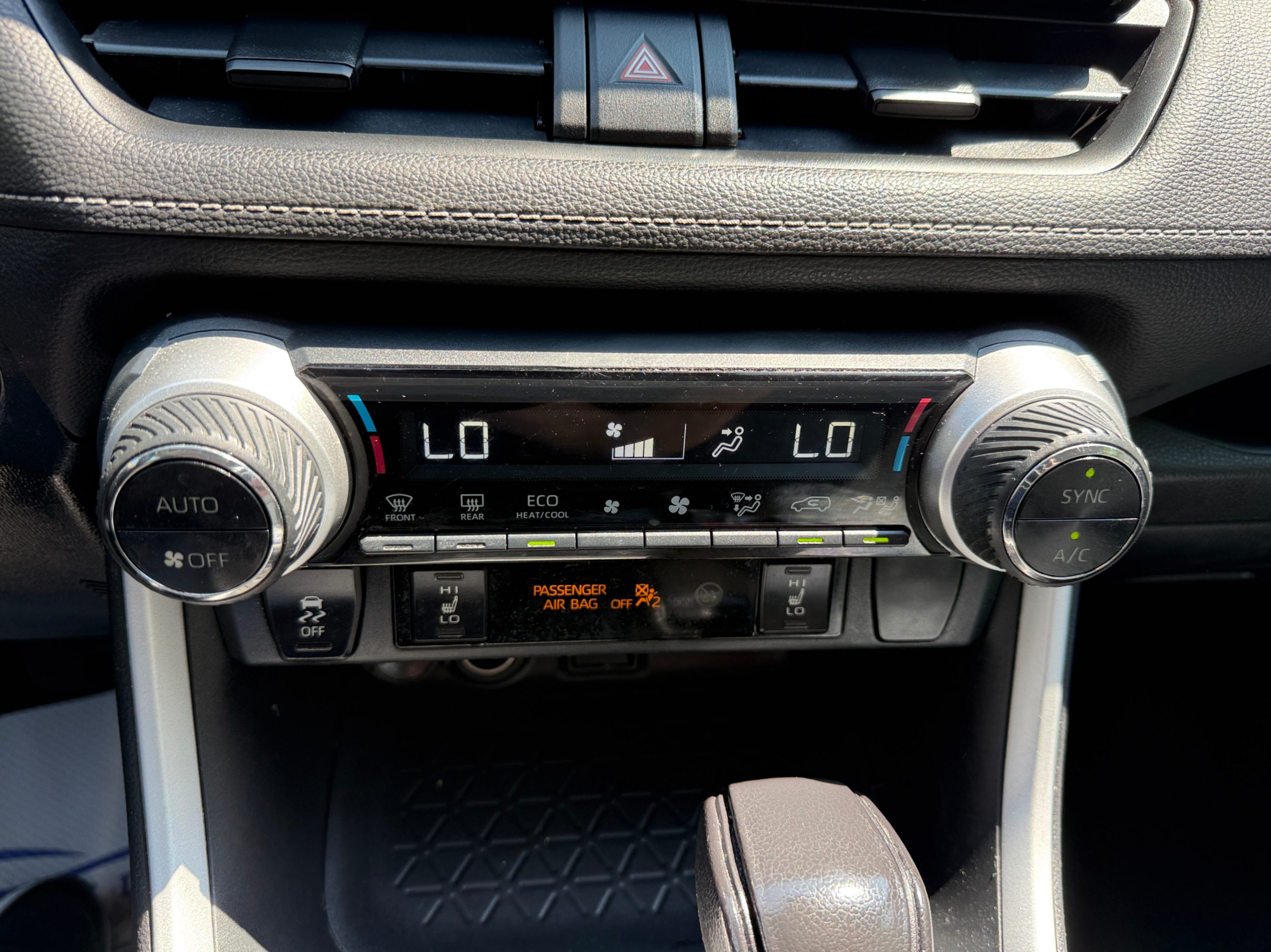 /crownautomobile/2020-Toyota-RAV4-580613292630263.jpg