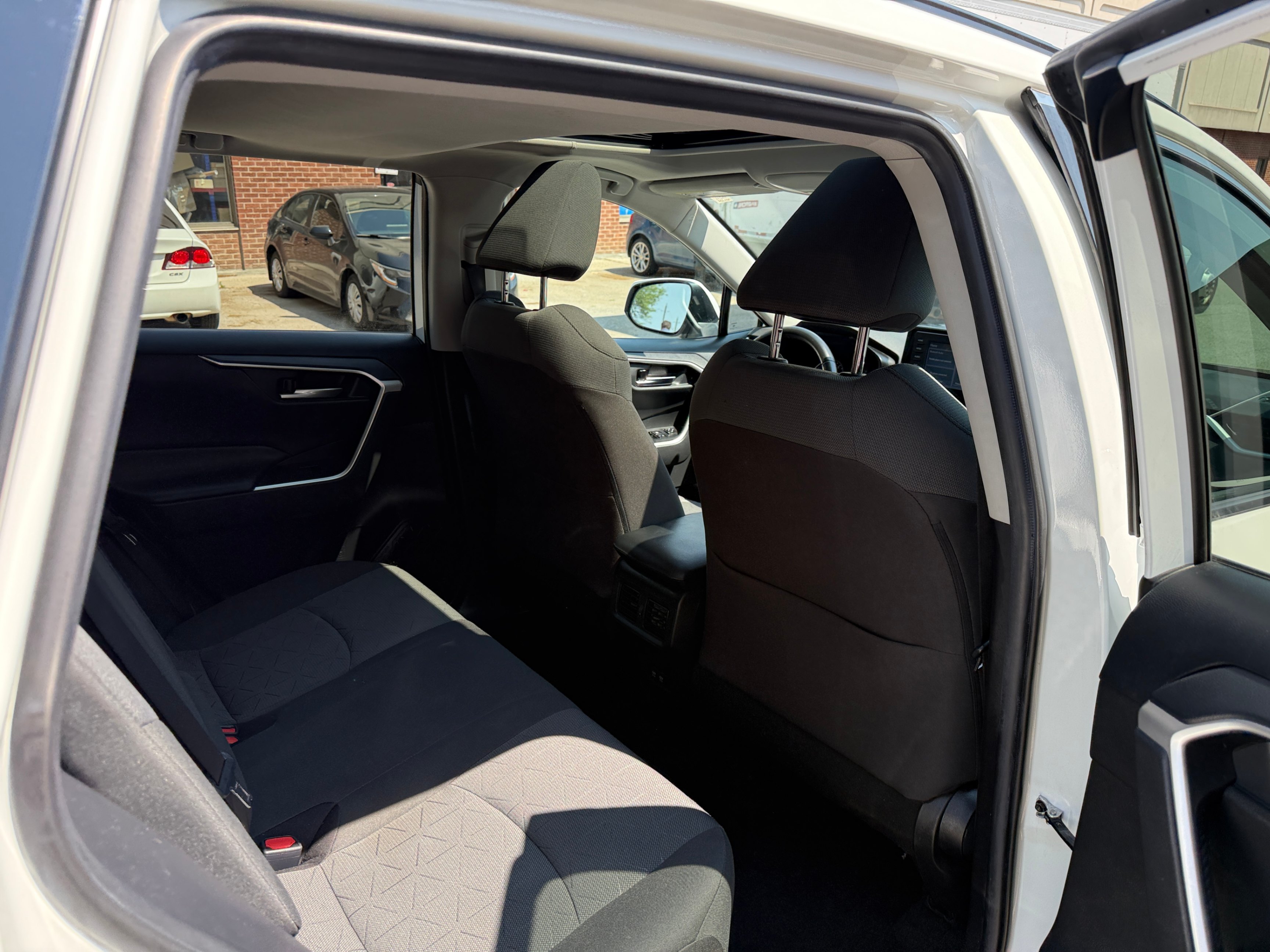 /crownautomobile/2020-Toyota-RAV4-6323010079392029.jpg
