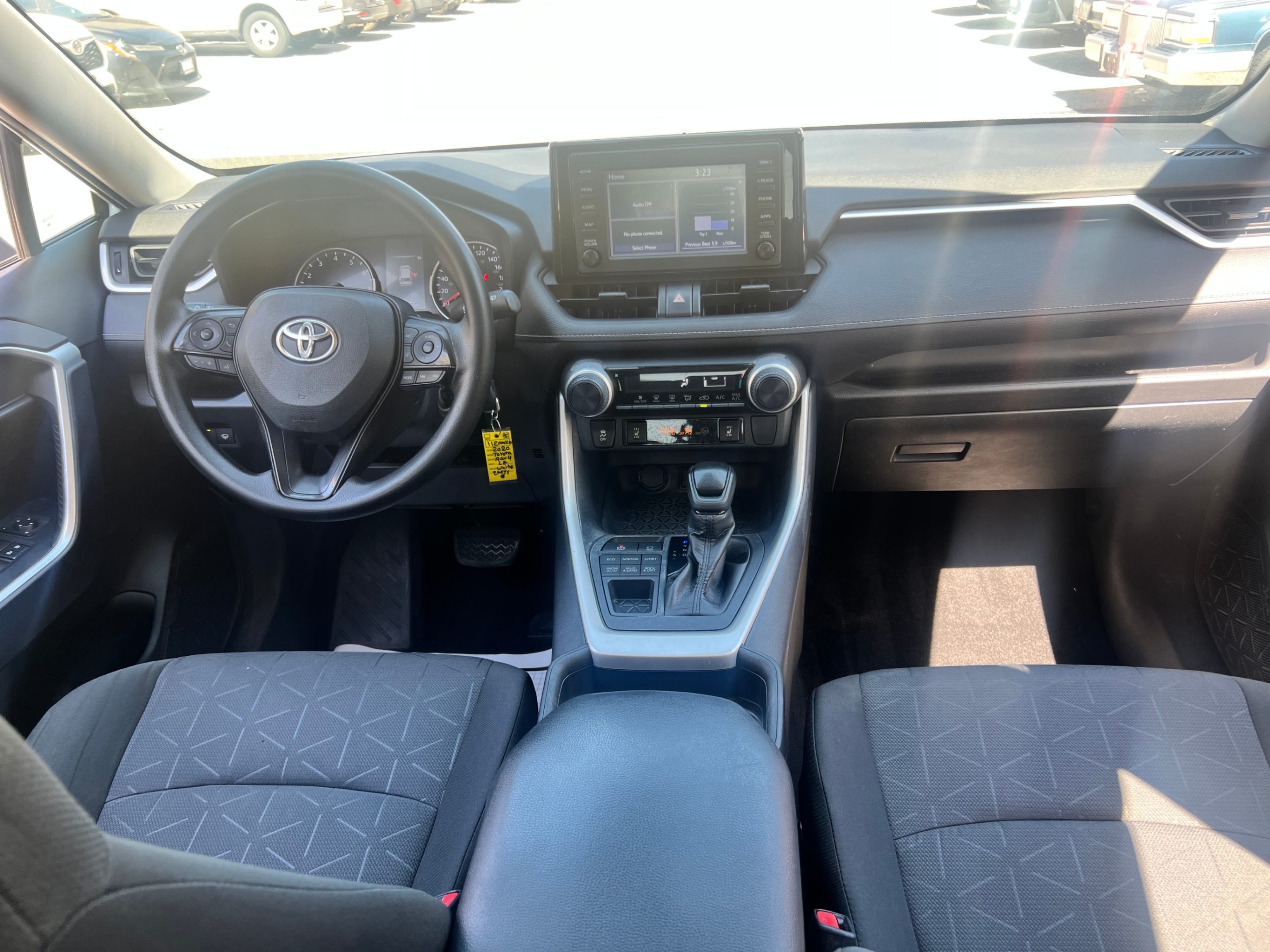 /crownautomobile/2020-Toyota-RAV4-6373066911643679.jpg