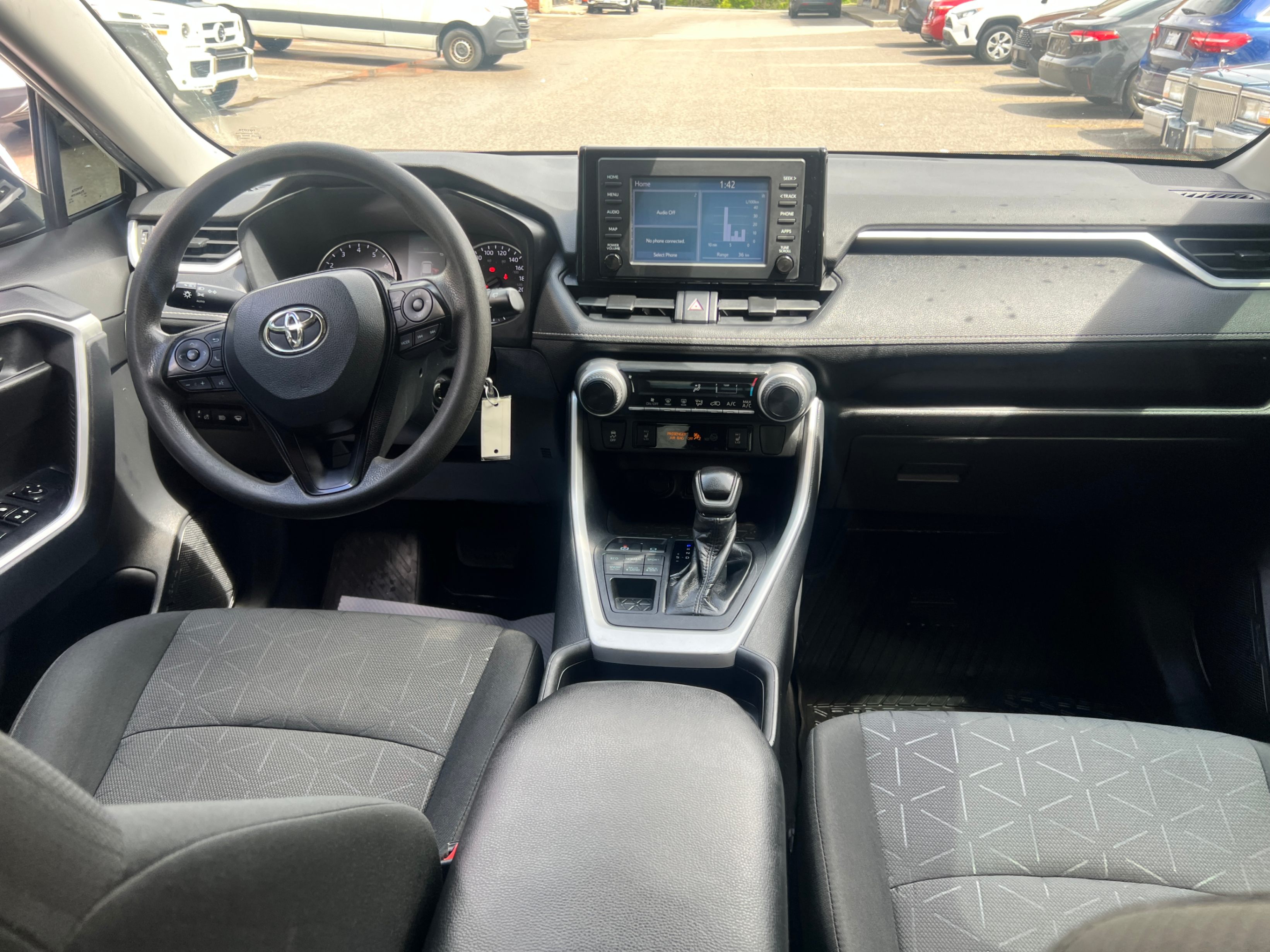 /crownautomobile/2020-Toyota-RAV4-7749551672976844.jpg