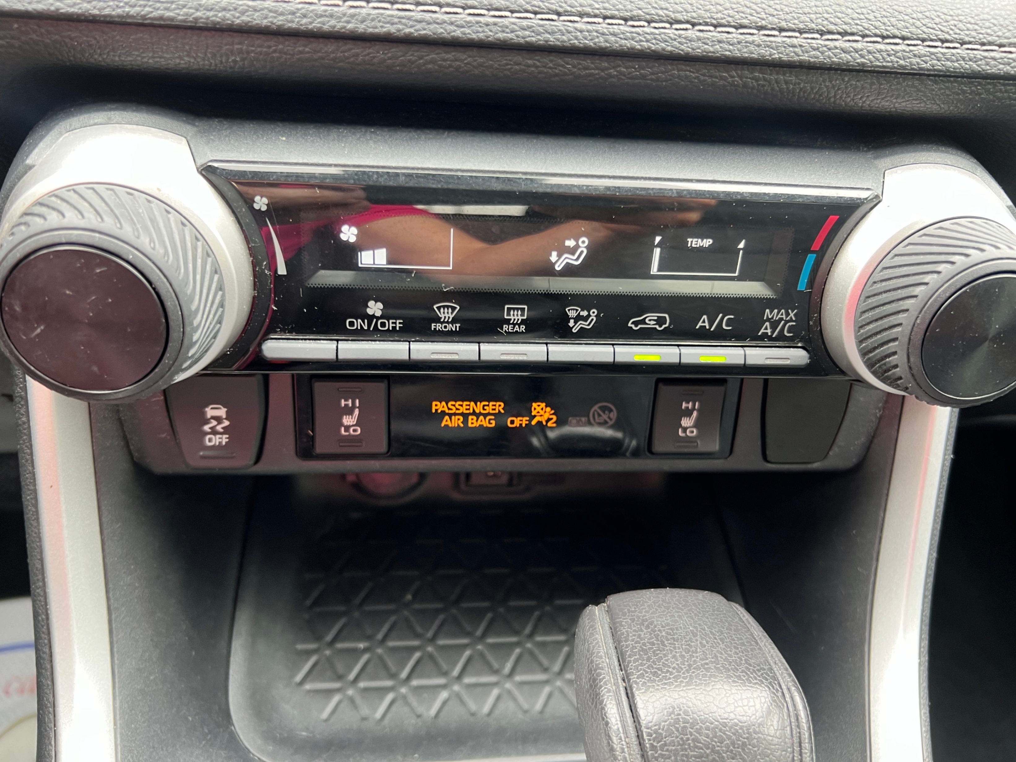 /crownautomobile/2020-Toyota-RAV4-8972265880463552.jpg