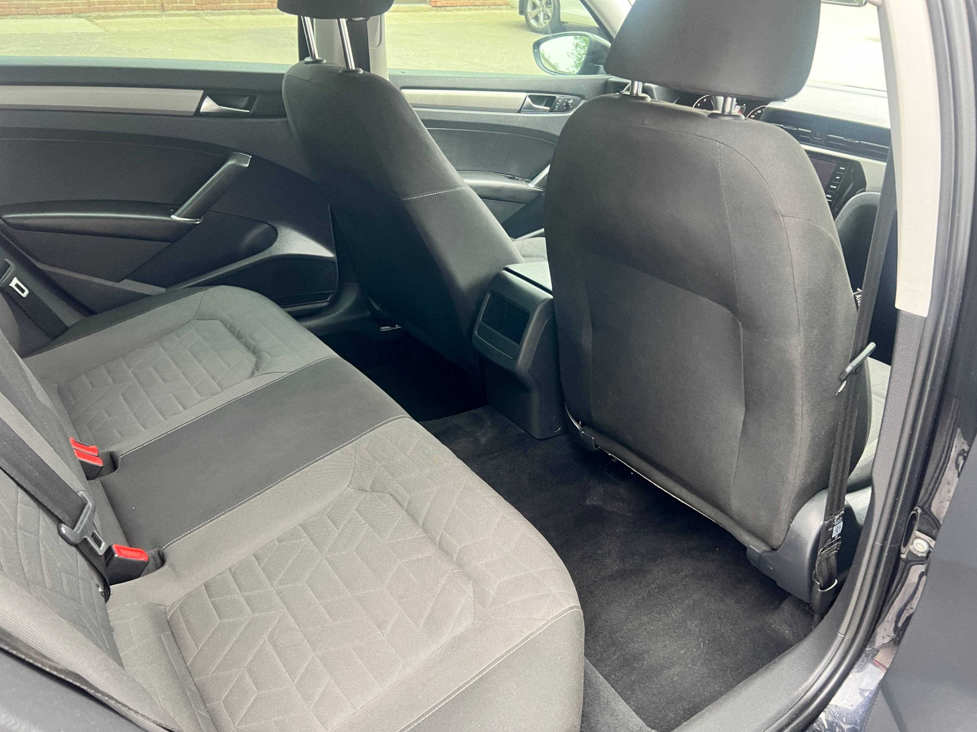 /crownautomobile/2020-Volkswagen-Passat-2851080112898803.jpg
