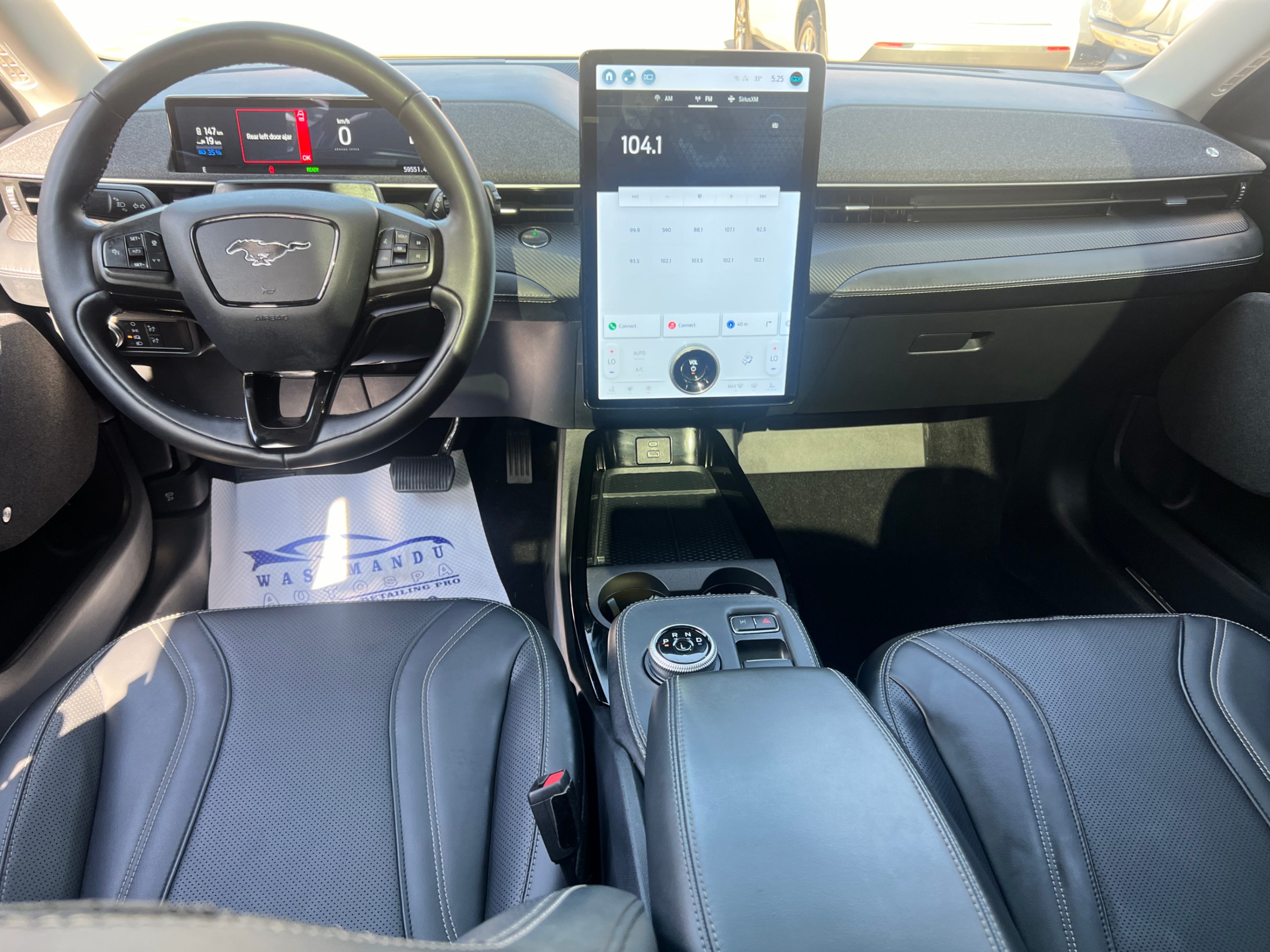 /crownautomobile/2021-Ford-MustangMach-E-5372282703845923.jpg
