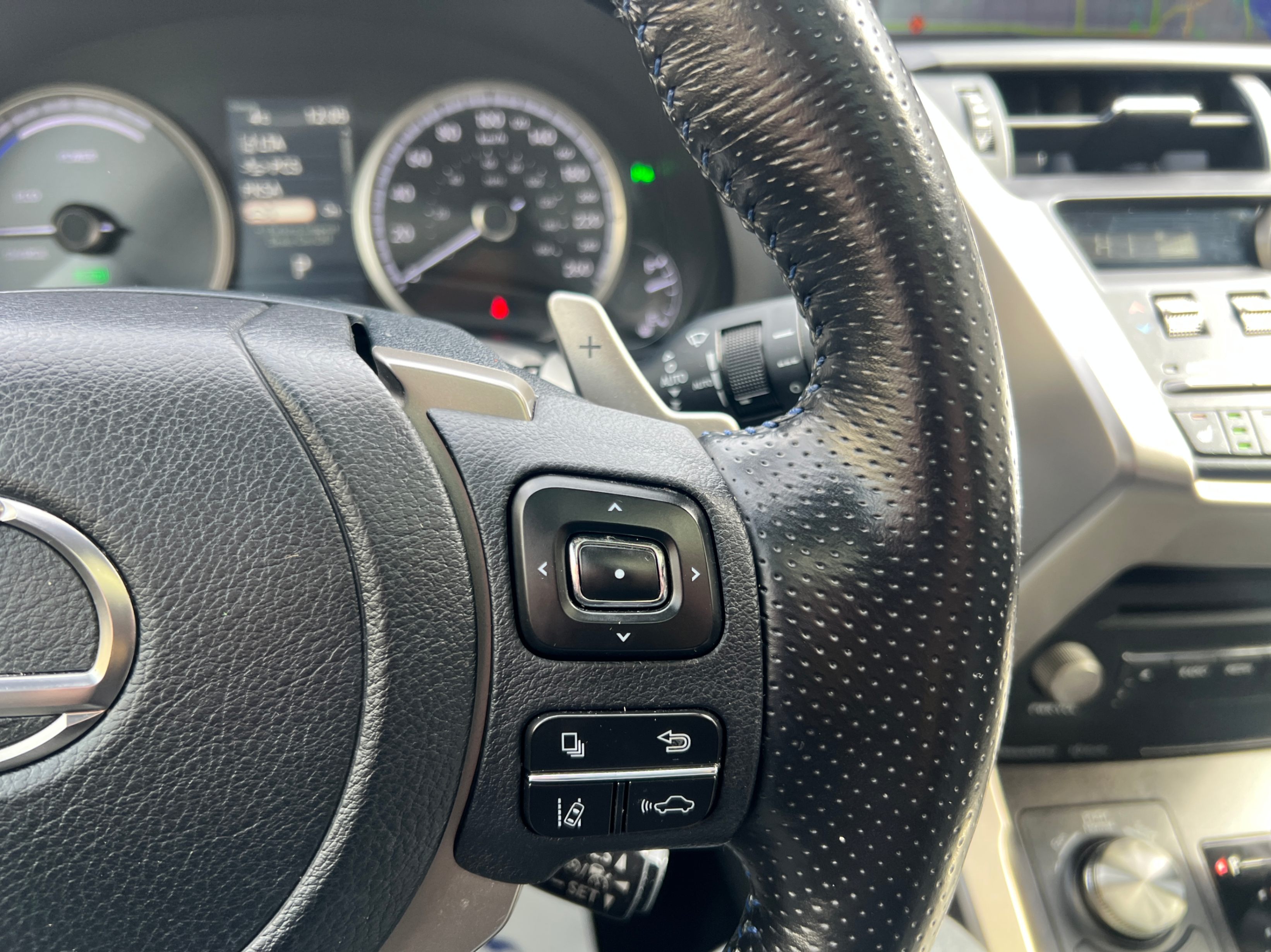/crownautomobile/2021-Lexus-NX-02340397138961392.jpg