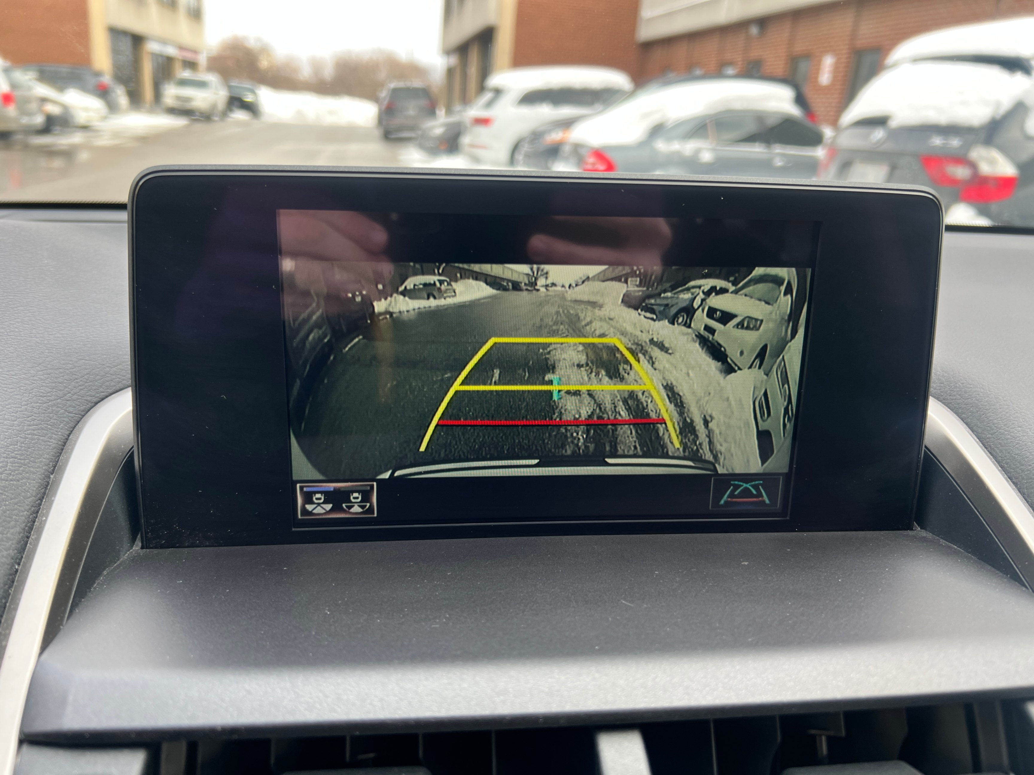 /crownautomobile/2021-Lexus-NX-05781670907888681.jpg