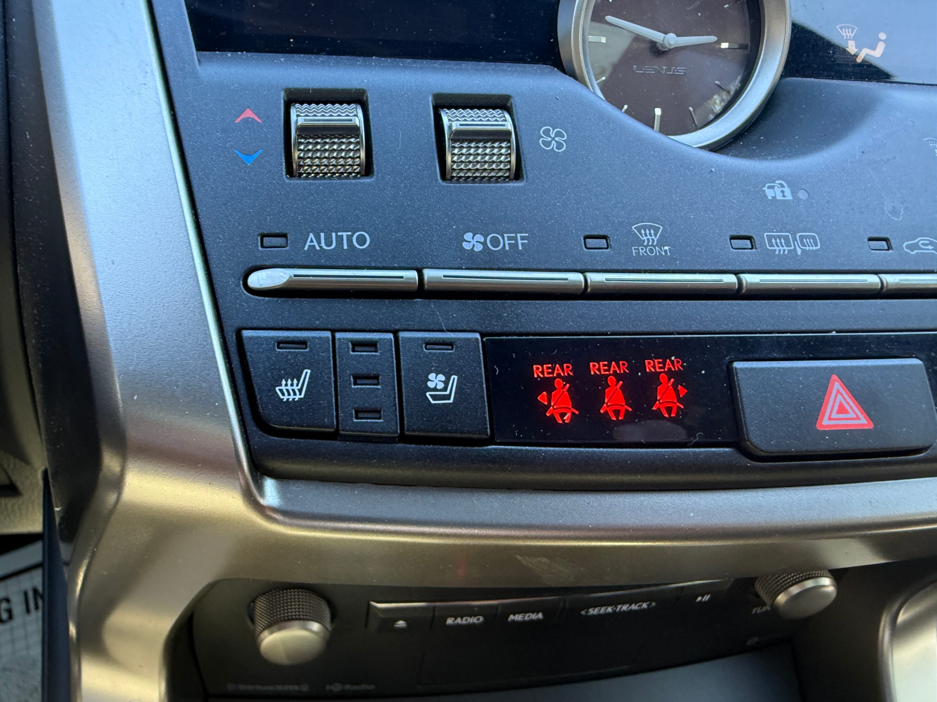 /crownautomobile/2021-Lexus-NX-11493261327903825.jpg