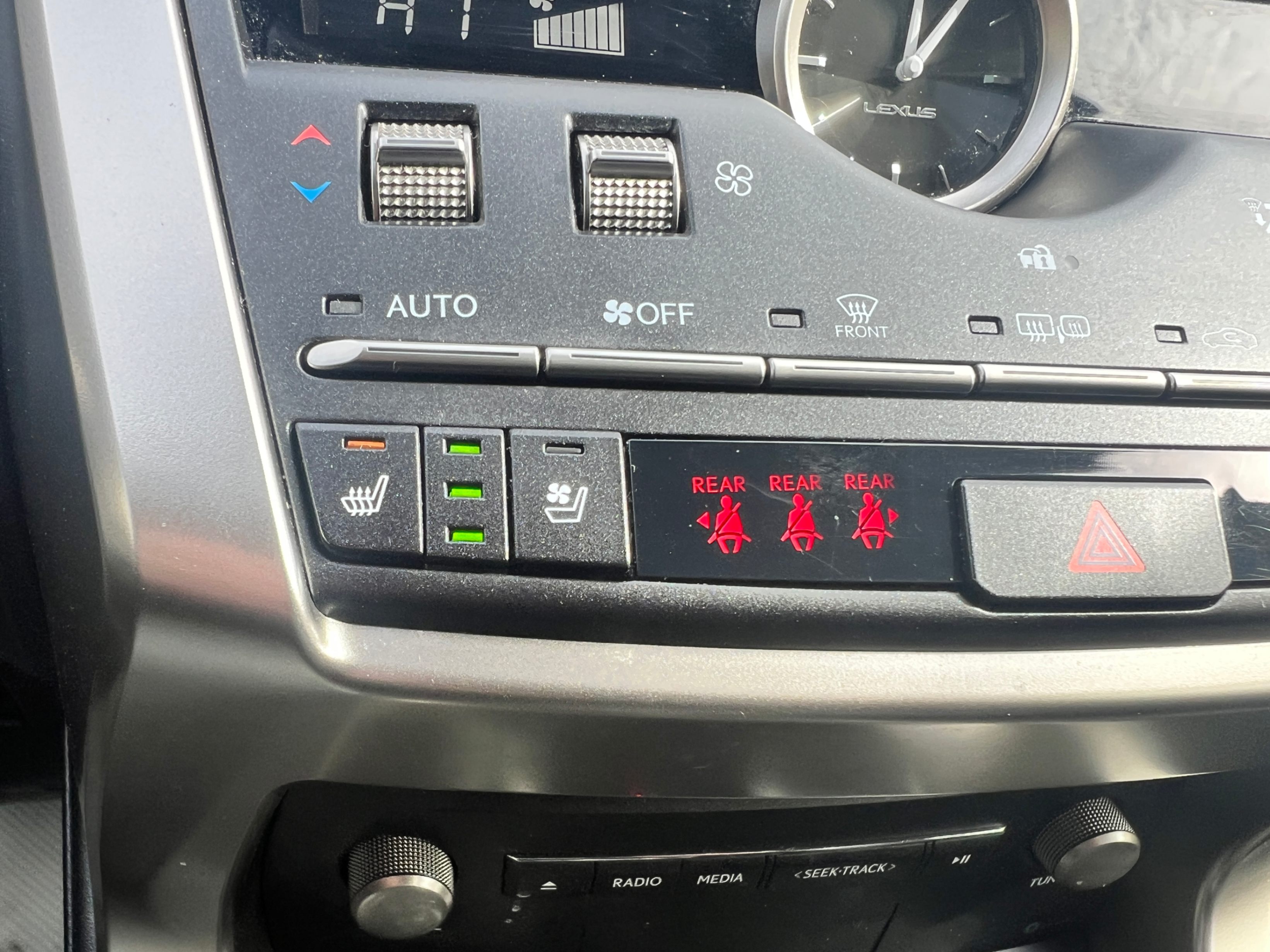 /crownautomobile/2021-Lexus-NX-12071004133767493.jpg