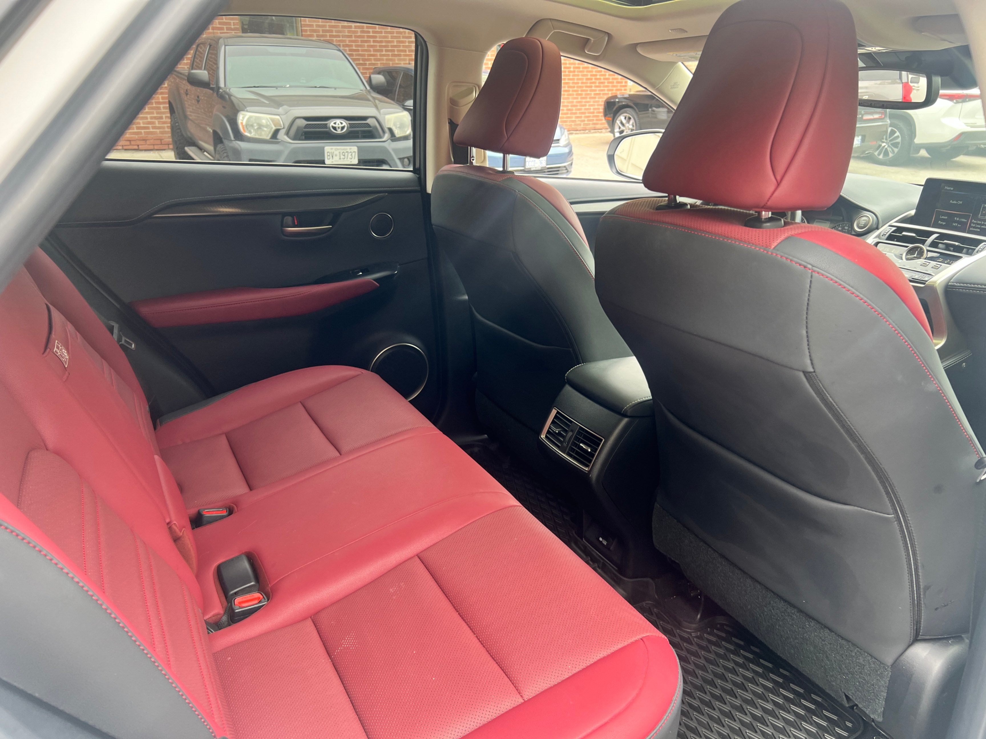 /crownautomobile/2021-Lexus-NX-18212789485298875.jpg