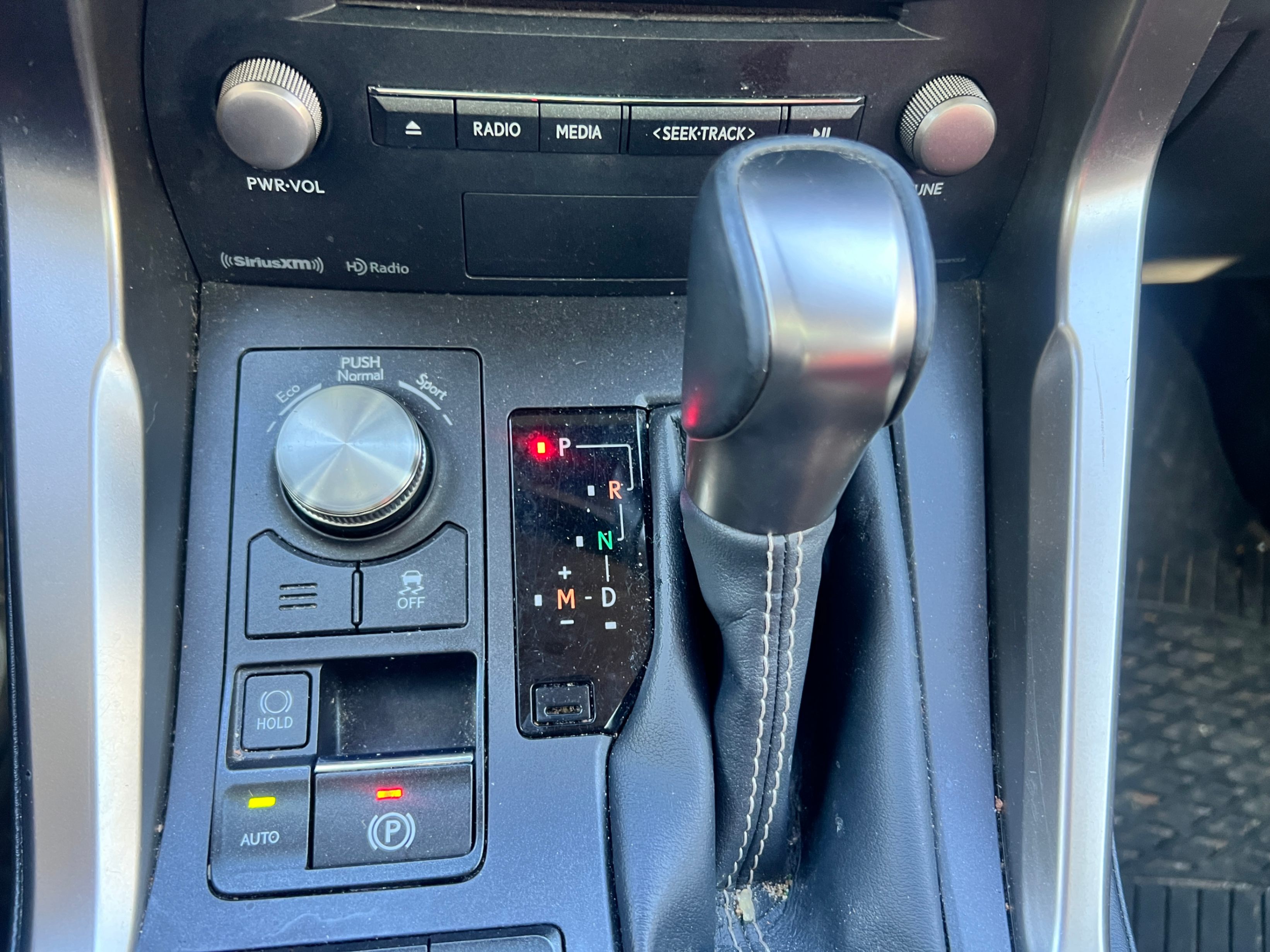 /crownautomobile/2021-Lexus-NX-41399822039081435.jpg