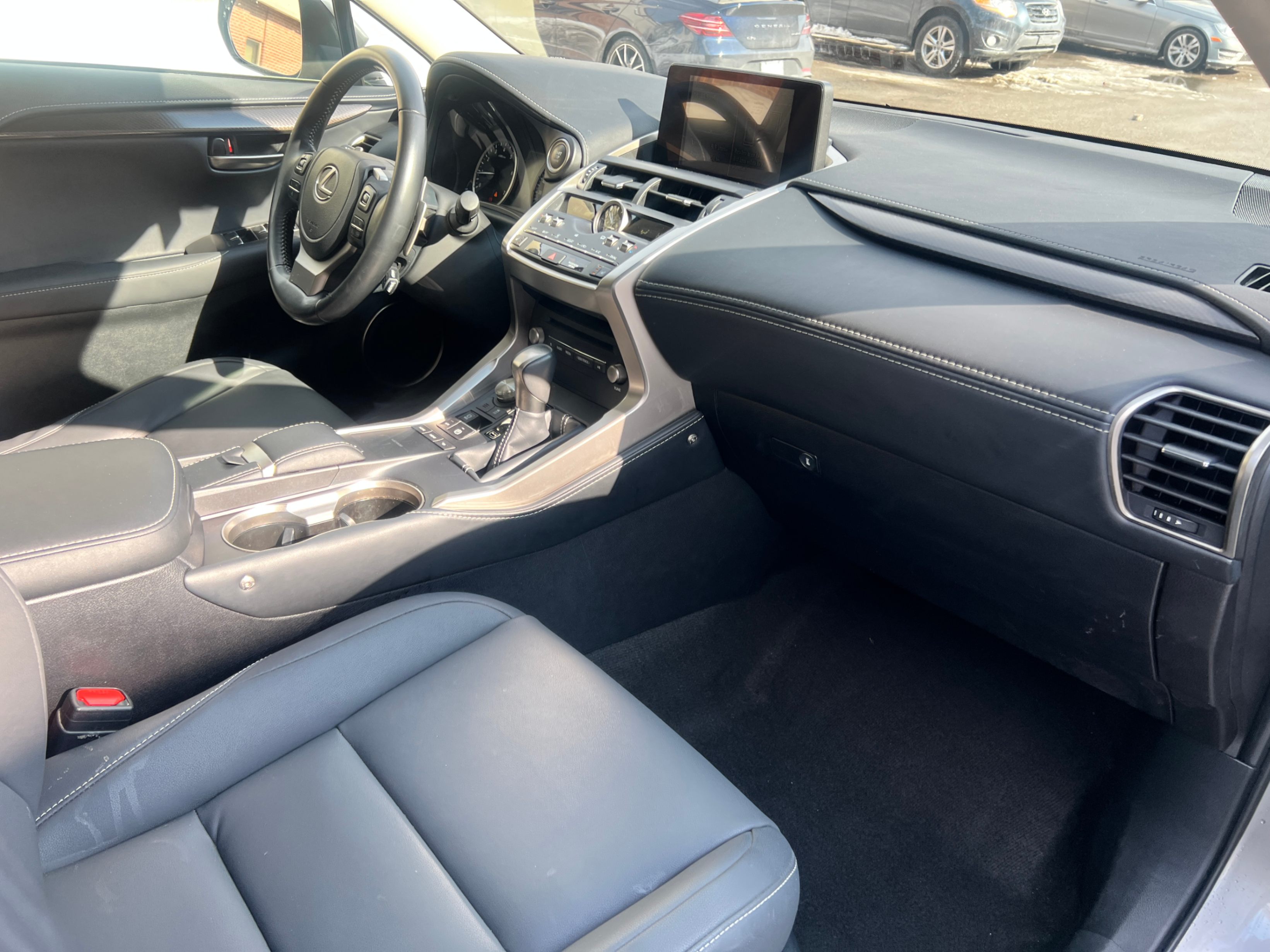 /crownautomobile/2021-Lexus-NX-7651559304305797.jpg